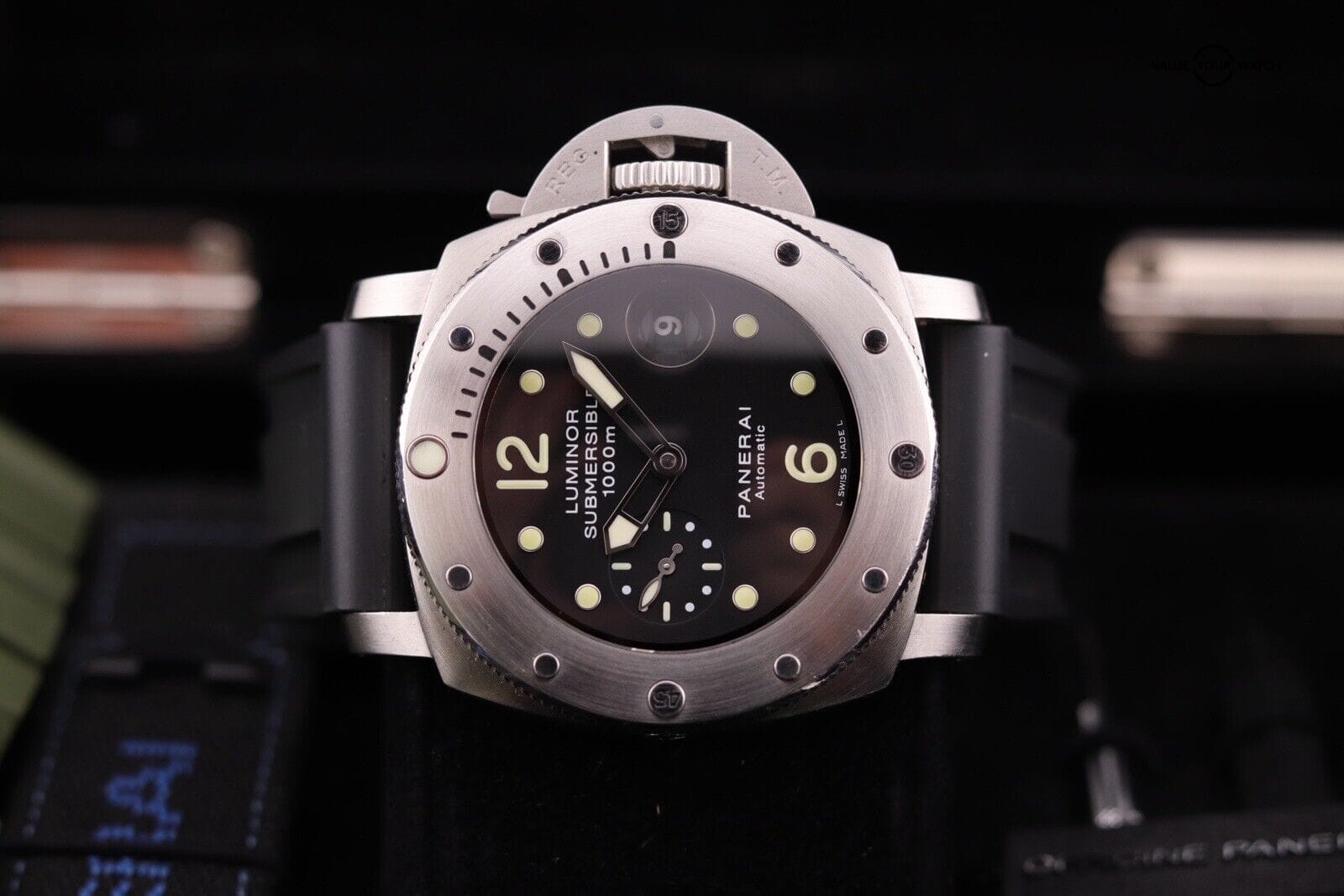 Panerai Luminor Submersible 1000m Men's Black Watch - PAM00243 - Complete Set - Image 12