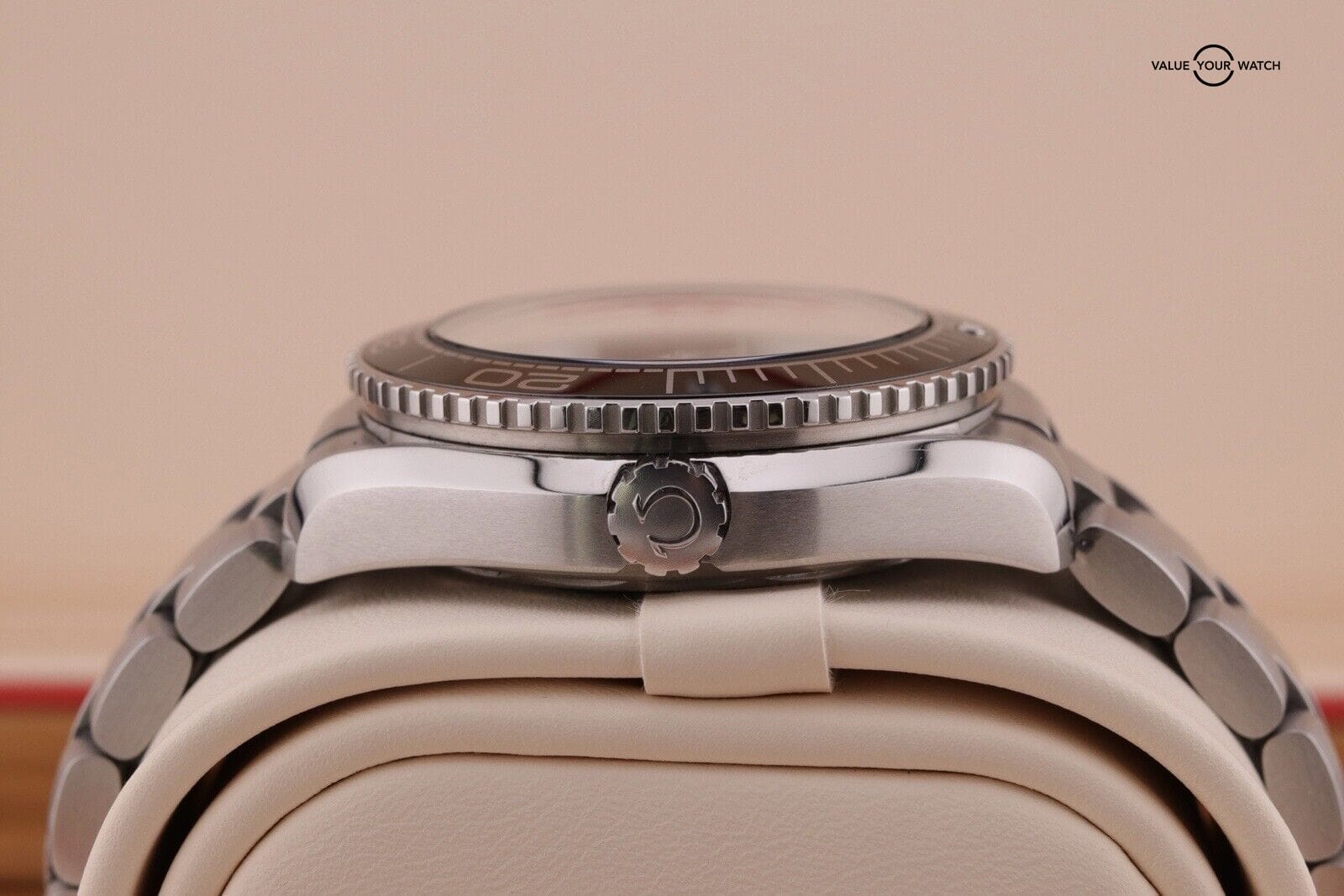 OMEGA Seamaster Planet Ocean 39.5mm - 215.30.40.20.01.001 - 2020 Set - Image 9