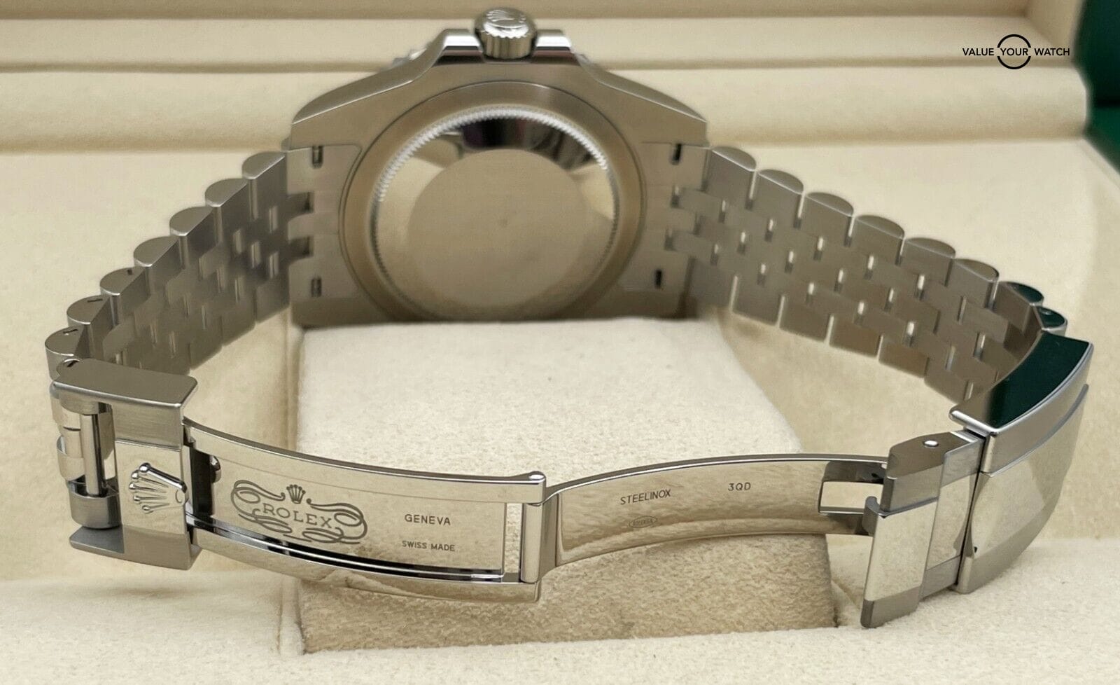 Rolex GMT Master-II 126710BLNR Batgirl Jubilee Blue Black Ceramic BOXES/PAPERS! - Image 2