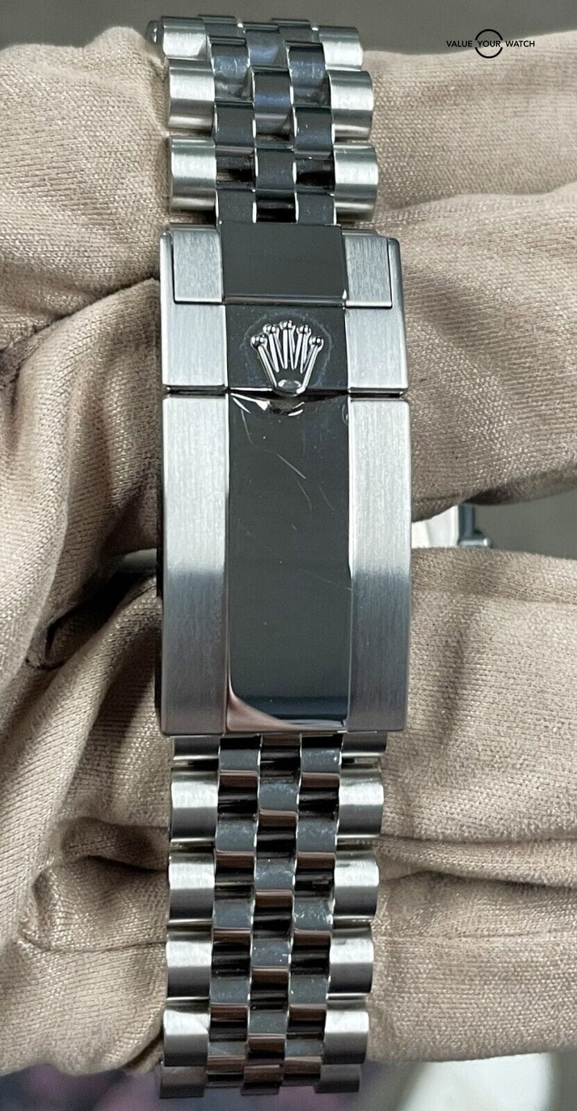 Rolex GMT Master-II 126710BLNR Batgirl Jubilee Blue Black Ceramic BOXES/PAPERS! - Image 16