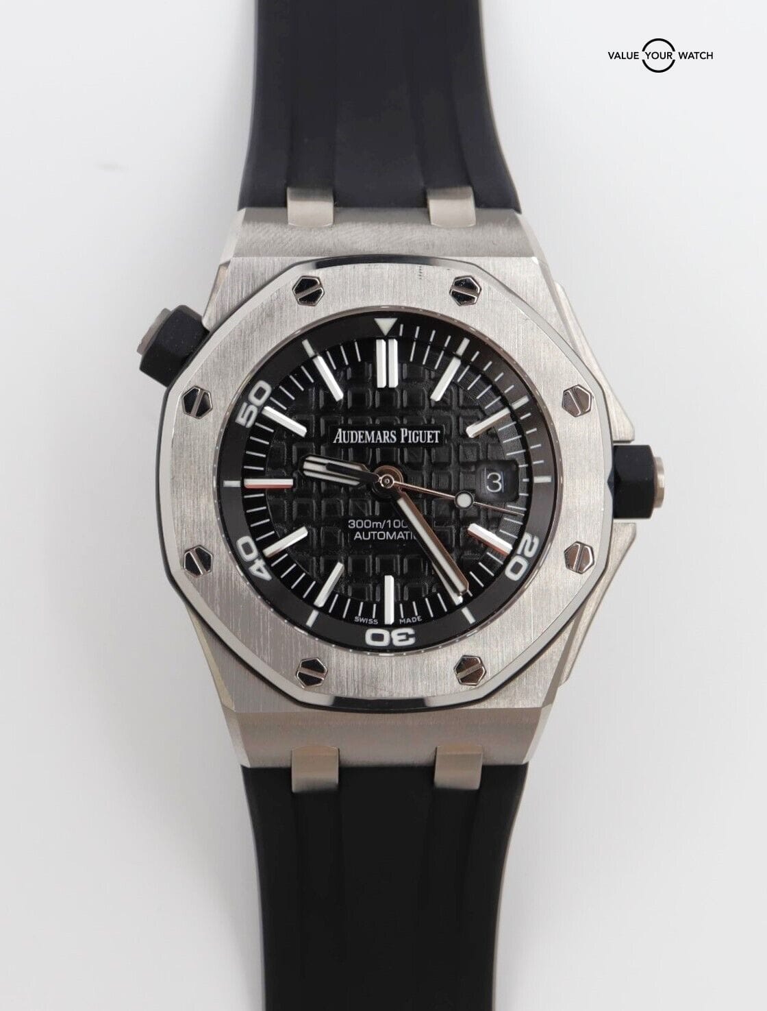 Audemars Piguet Royal Oak Offshore Diver 42mm Black Dial 15703ST BOXES/PAPERS! - Image 12