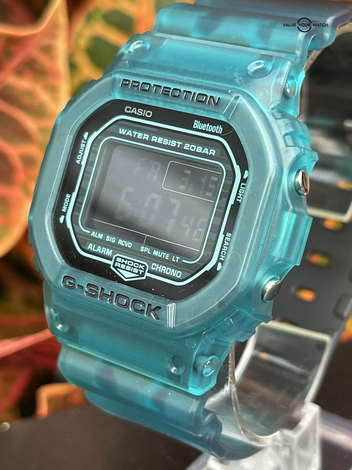 CASIO G-SHOCK DW-B5600G-2JF Bluetooth機能付 DW-B5600AH-6JF | CASIO