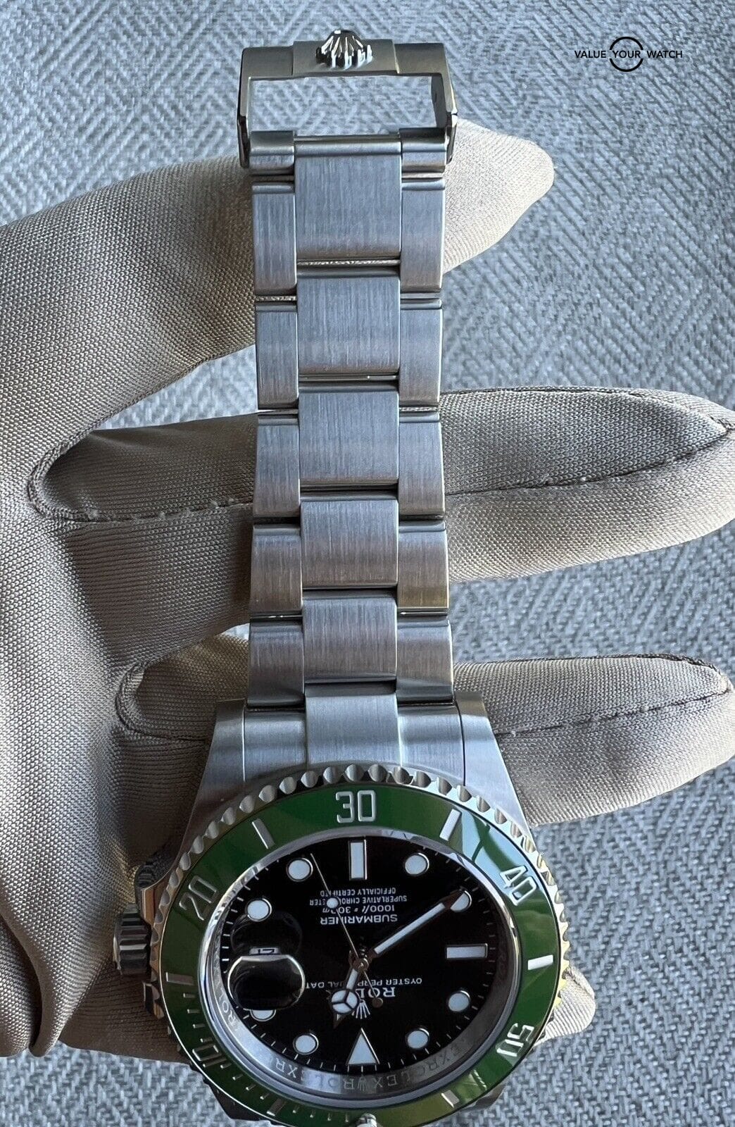 2024 Rolex Submariner 126610LV Oyster Bracelet with Green Bezel Unworn Complete - Image 4