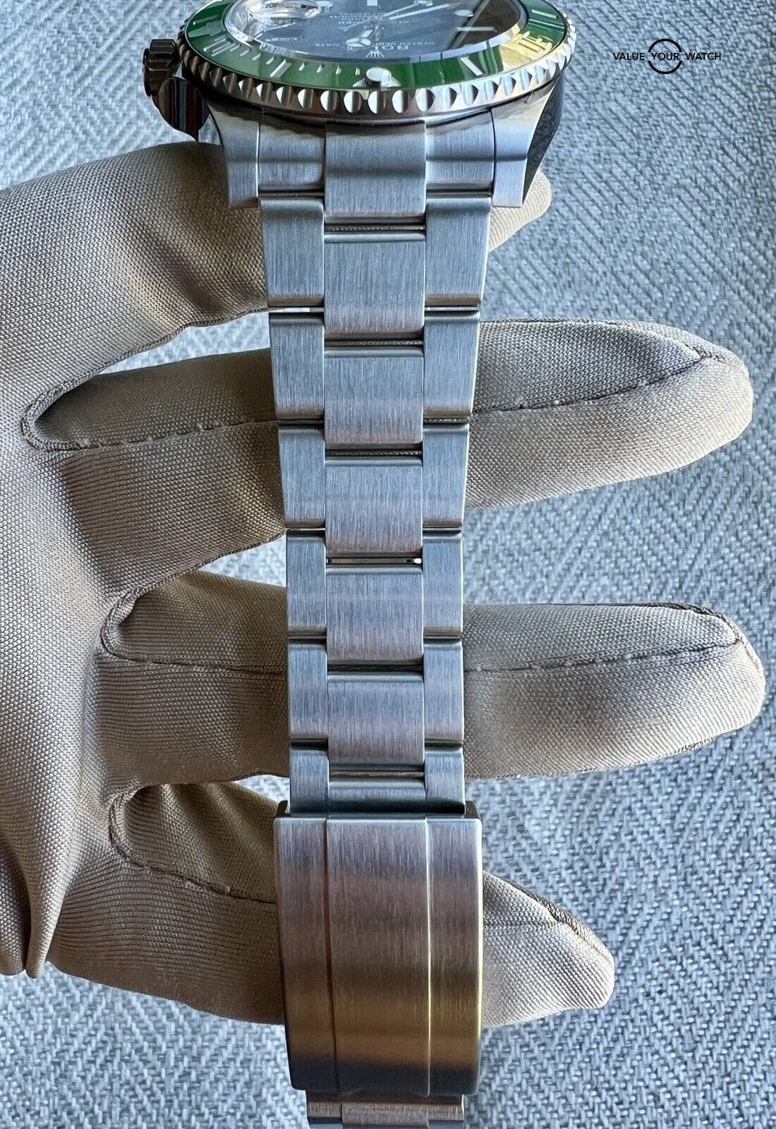 2024 Rolex Submariner 126610LV Oyster Bracelet with Green Bezel Unworn Complete - Image 3