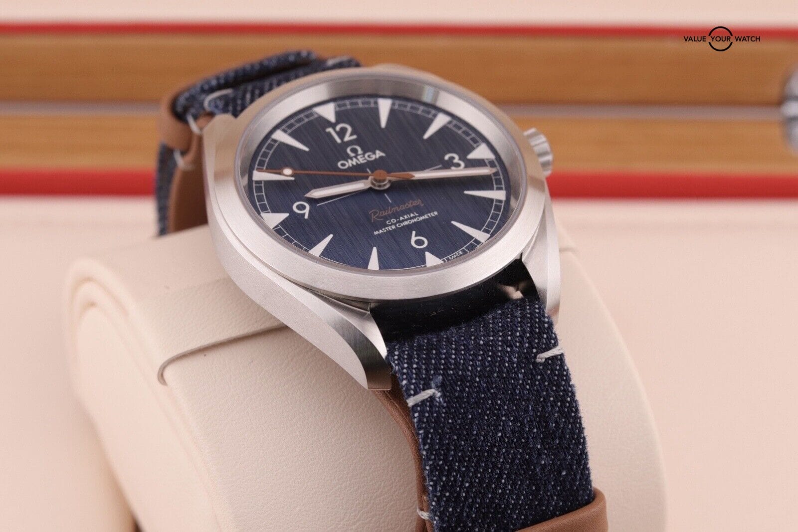 Omega Seamaster Railmaster Co-axial Chronometer Automatic Stainless Steel Watch - Image 5