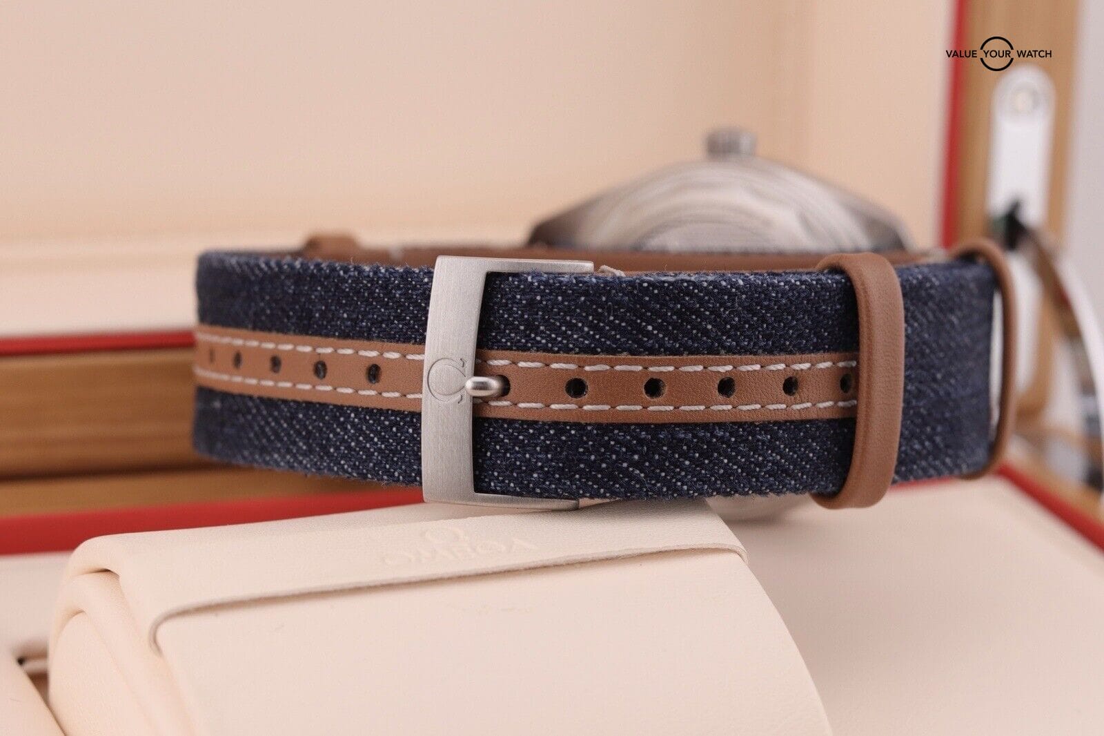 Omega Seamaster Railmaster Co-axial Chronometer Automatic Stainless Steel Watch - Image 9