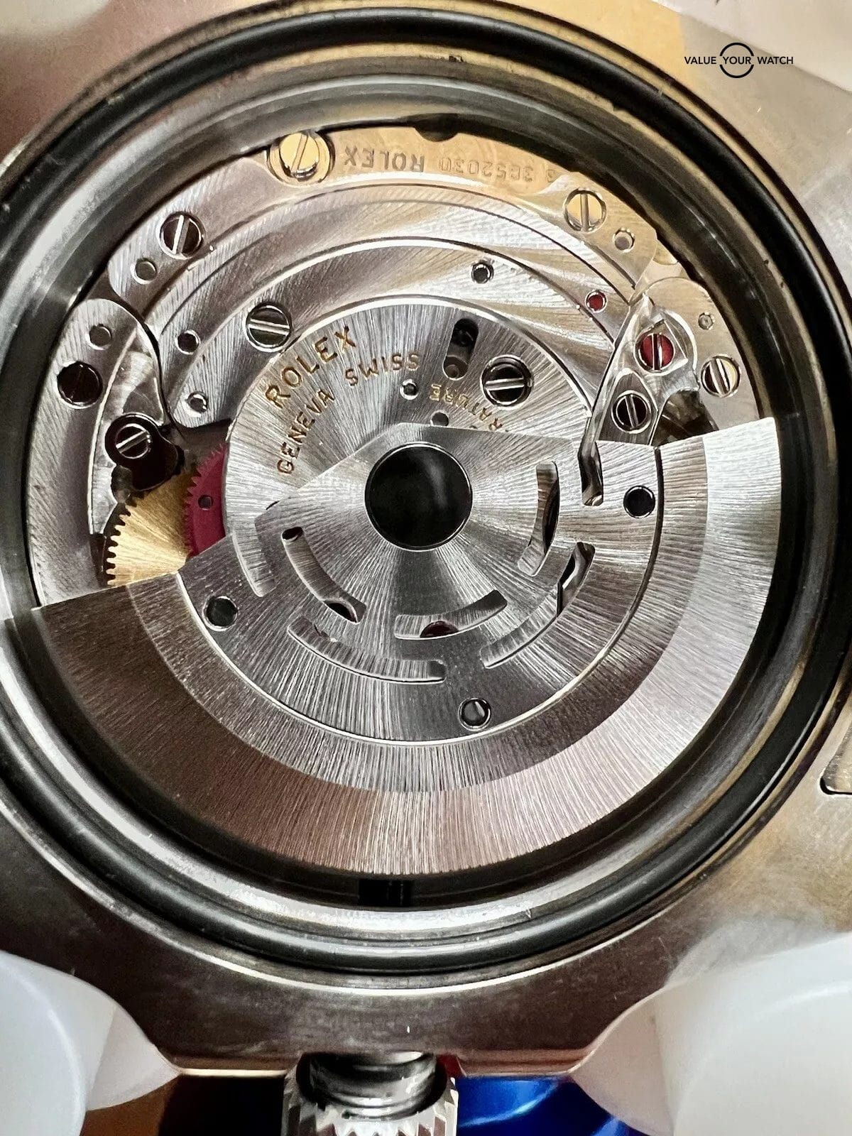 Rolex Submariner 116610LV HULK Oyster Bracelet with Green Bezel 40mm - Image 6