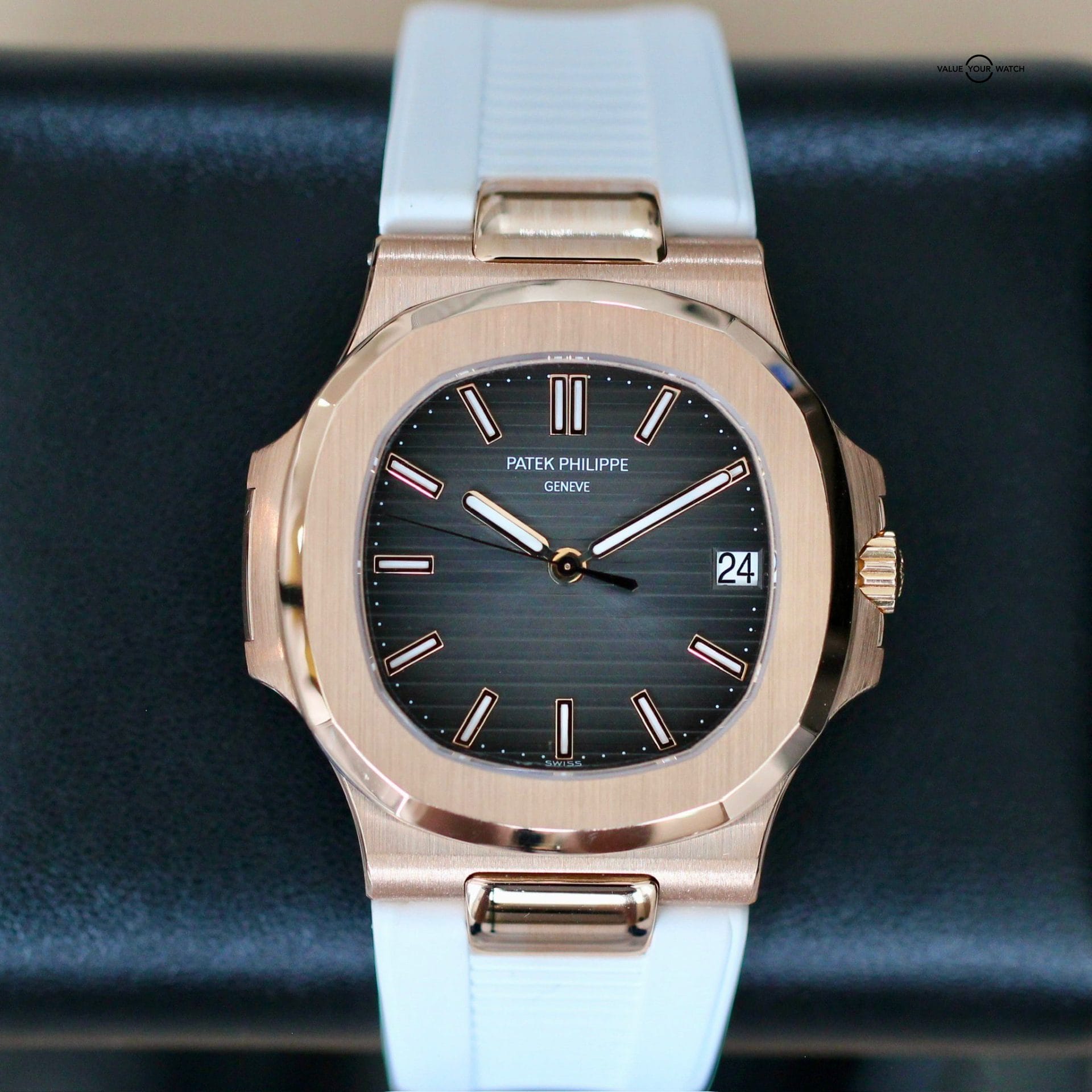 Patek Philippe Nautilus Rose Gold Leather - 5711R