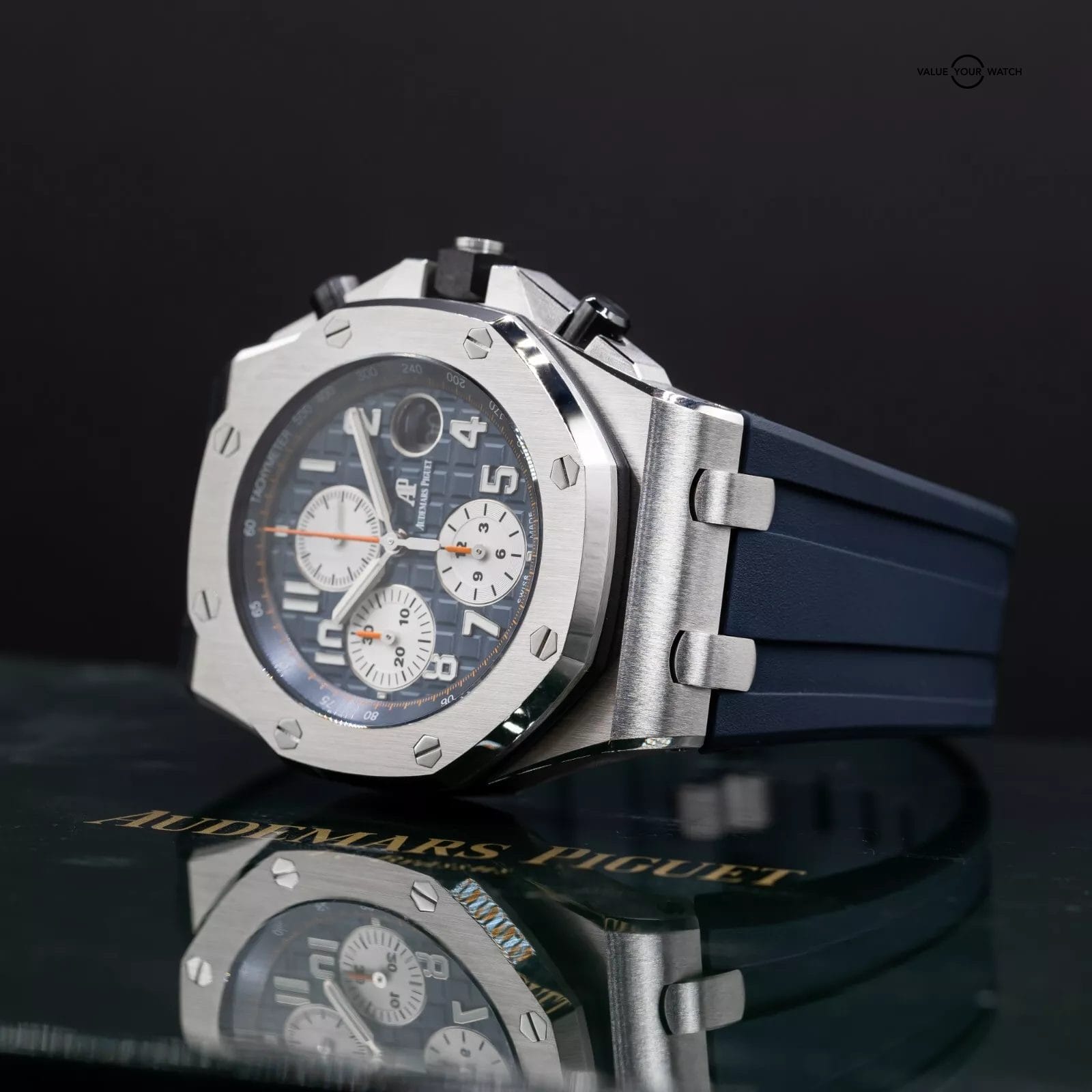 Audemars Piguet Royal Oak Blue Men's Watch with Rubber Strap -... - Image 4