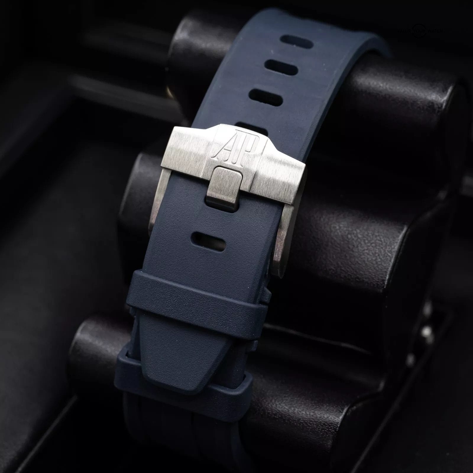 Audemars Piguet Royal Oak Blue Men's Watch with Rubber Strap -... - Image 9