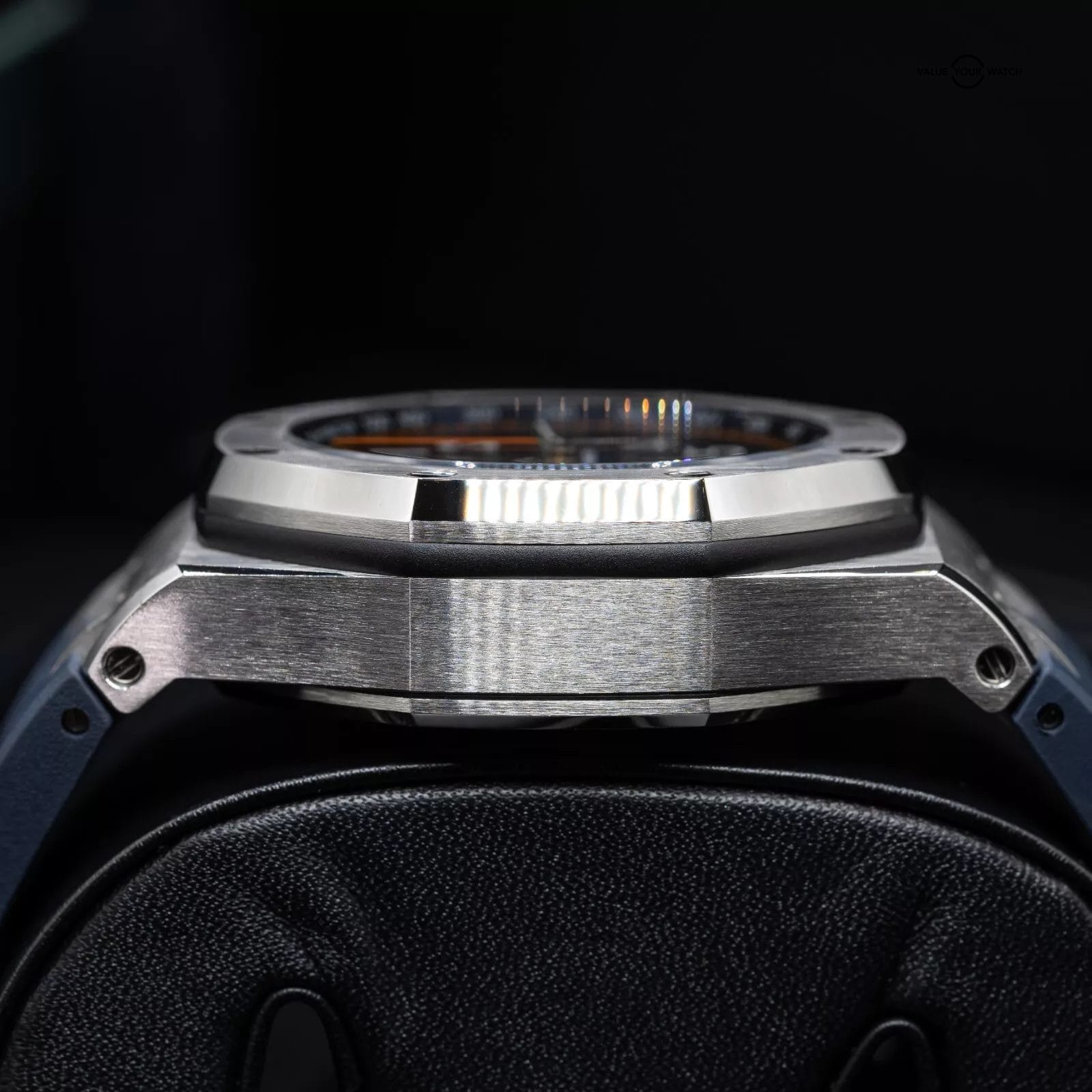 Audemars Piguet Royal Oak Blue Men's Watch with Rubber Strap -... - Image 10