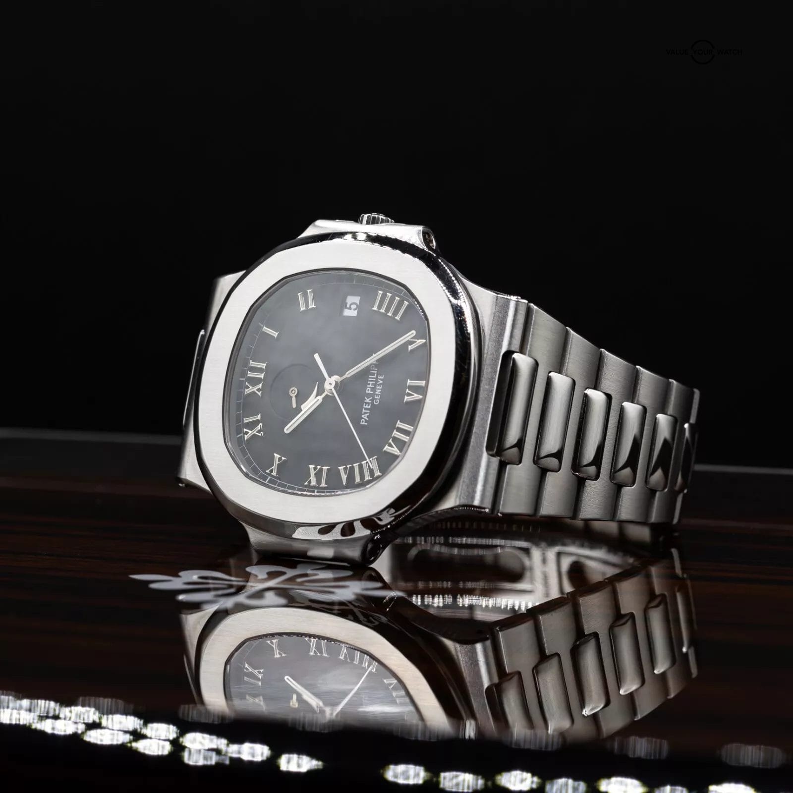 Patek Philippe Nautilus Jumbo Steel Black Power Reserve 42mm 3710/1A - Image 4