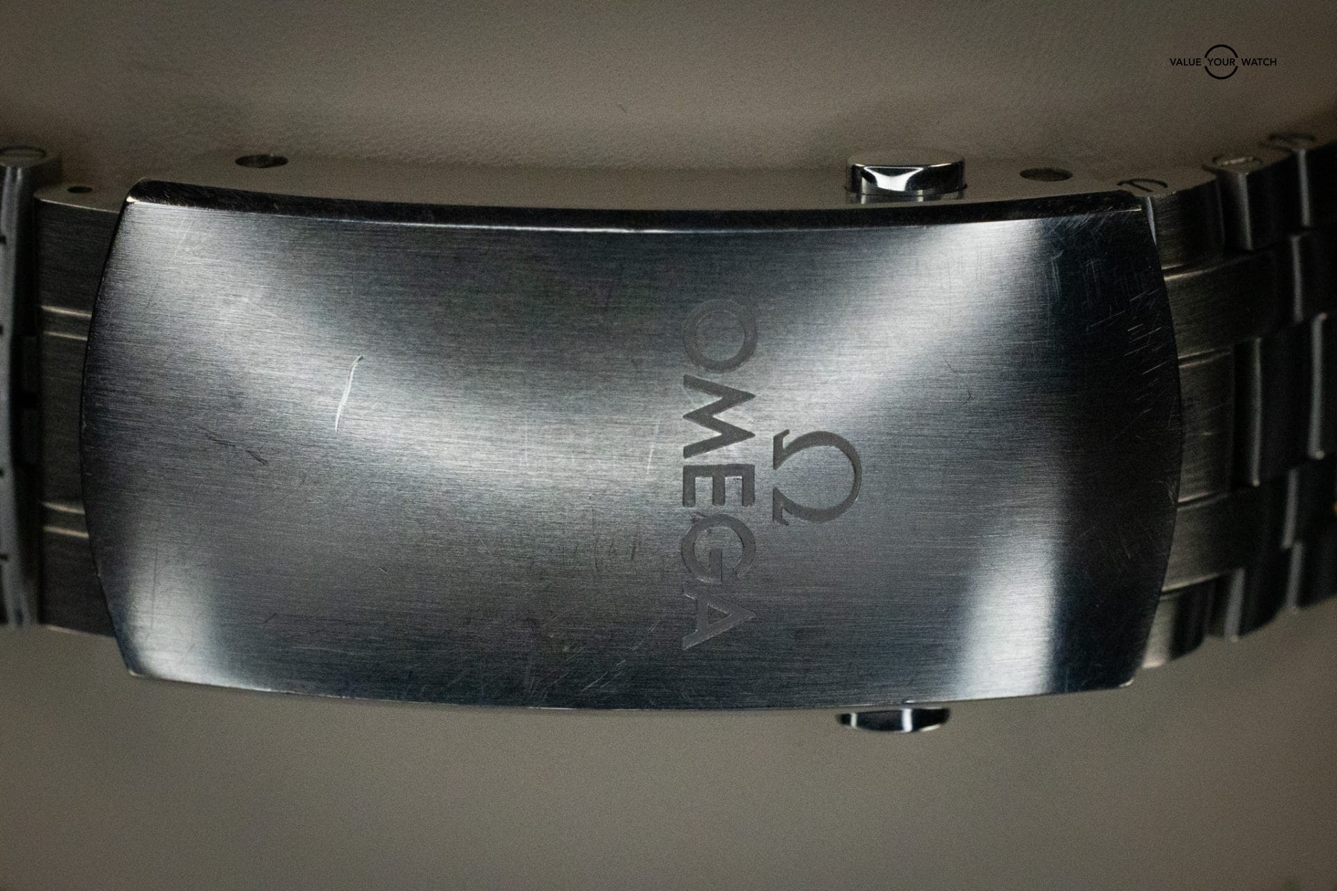 Omega Seamaster Professional Diver 300M 42mm Stainless Steel and Sedna™ Gold - Image 9