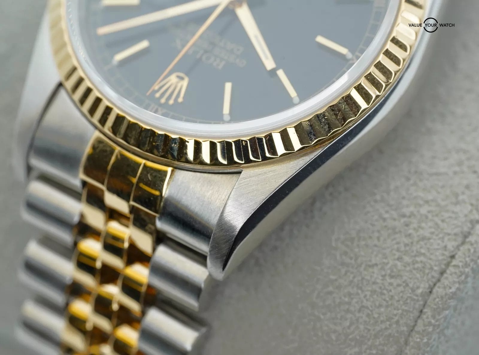 Rolex Datejust 16233 NO HOLES Black Dial 36mm 18K Yellow Gold/SS w/BOXES! - Image 4