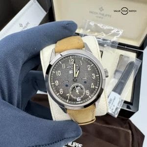 2024 Unworn Patek Philippe Complications 5326G-0011 White Gold Grey Grained Dial