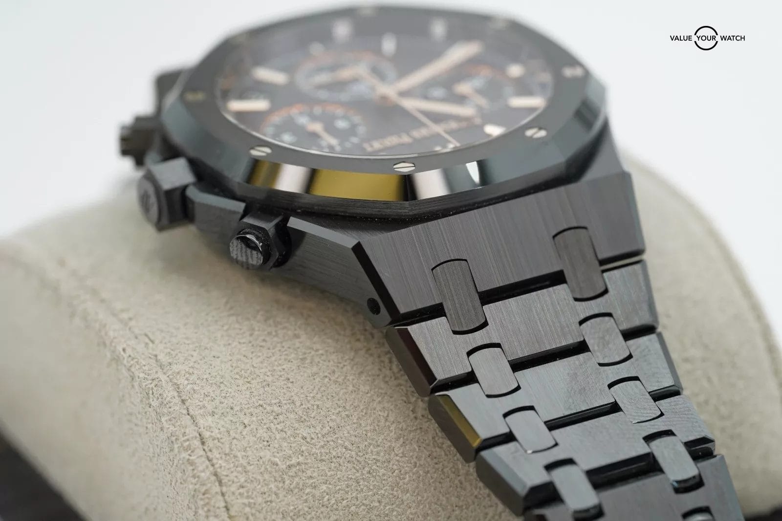 Audemars Piguet Royal Oak Chronograph 41mm Black Ceramic 2022 BOXES/PAPERS! - Image 6