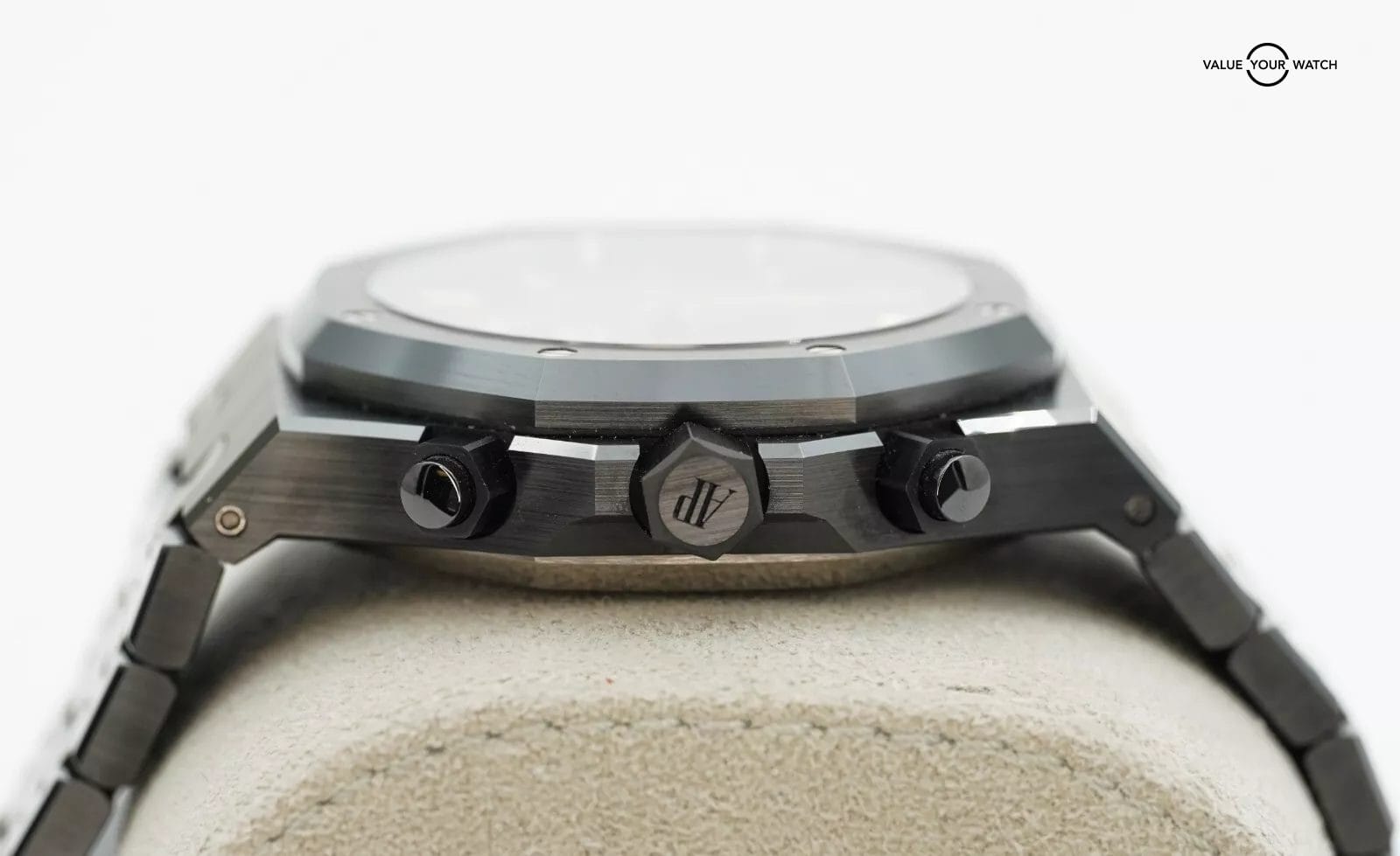 Audemars Piguet Royal Oak Chronograph 41mm Black Ceramic 2022 BOXES/PAPERS! - Image 12