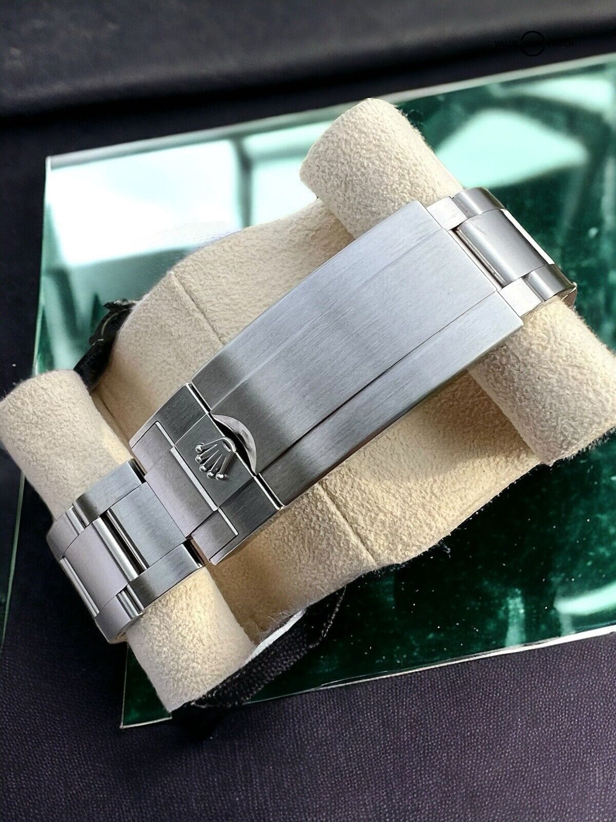 Rolex Submariner 126610LV Starbucks Kermit Mint And Complete Full Set - Image 7