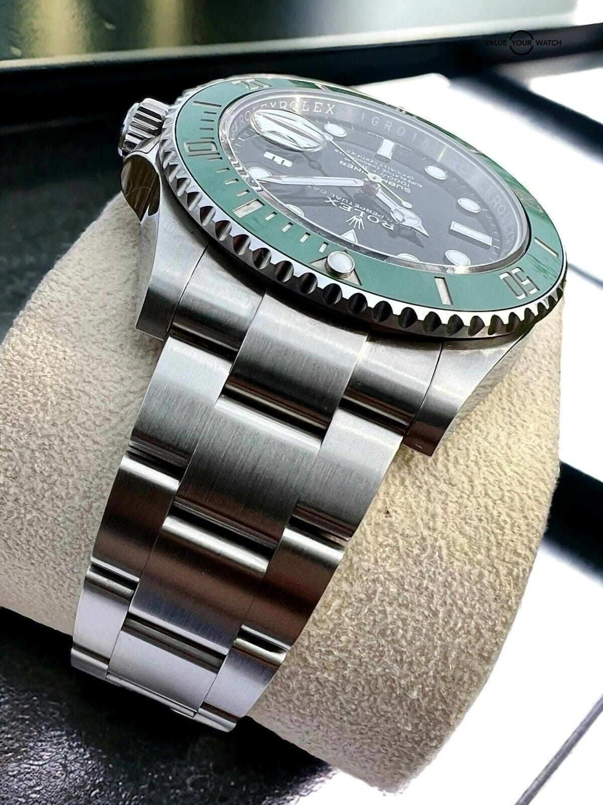 Rolex Submariner 126610LV Starbucks Kermit Mint And Complete Full Set - Image 8