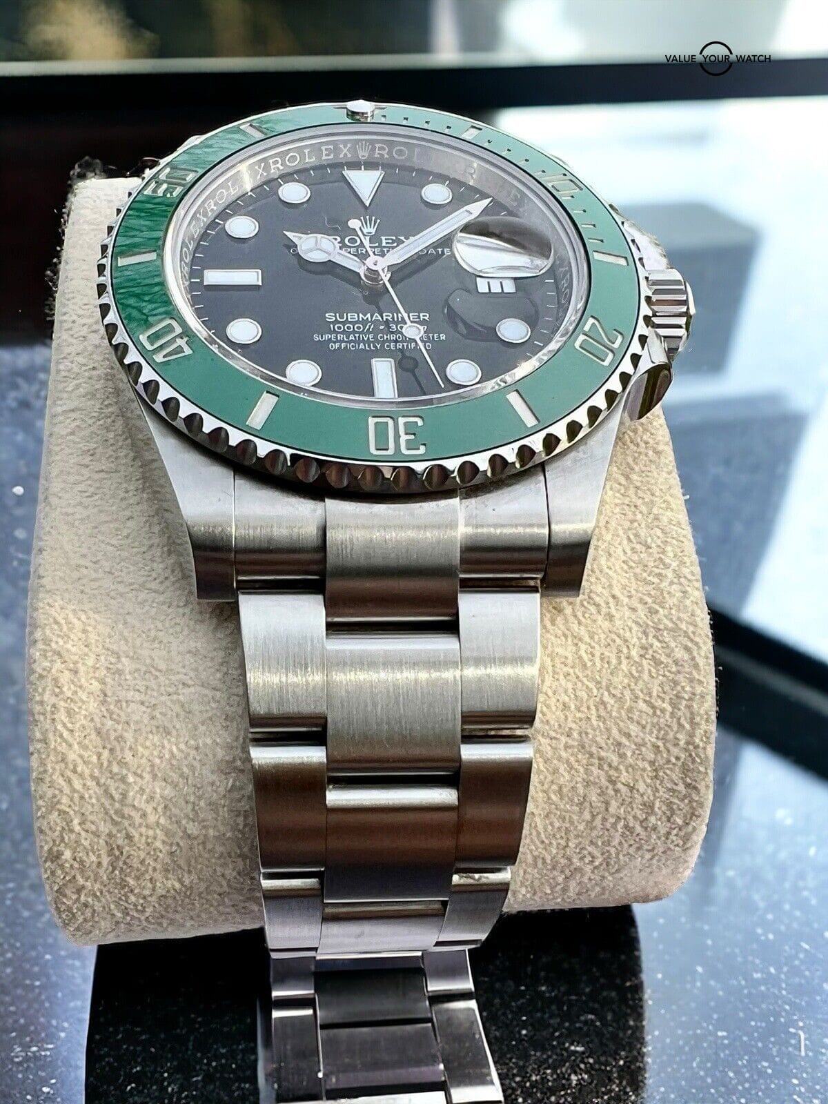 Rolex Submariner 126610LV Starbucks Kermit Mint And Complete Full Set - Image 9