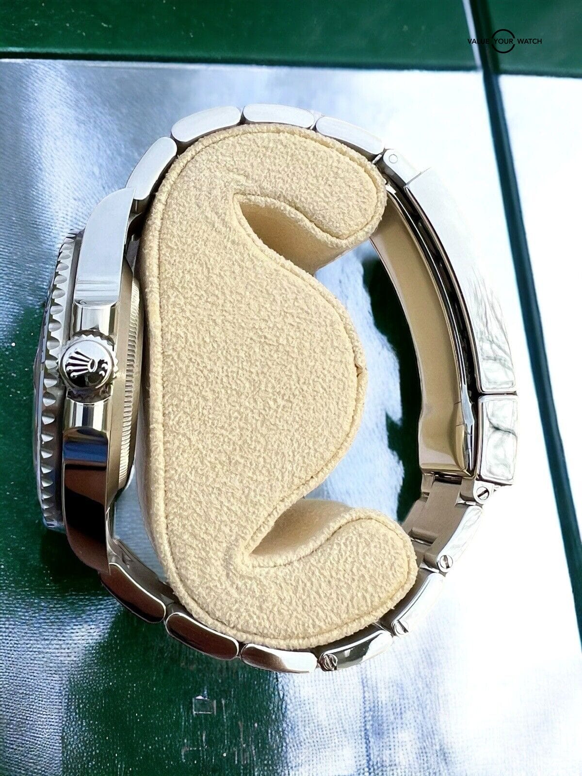 Rolex Submariner 126610LV Starbucks Kermit Mint And Complete Full Set - Image 10