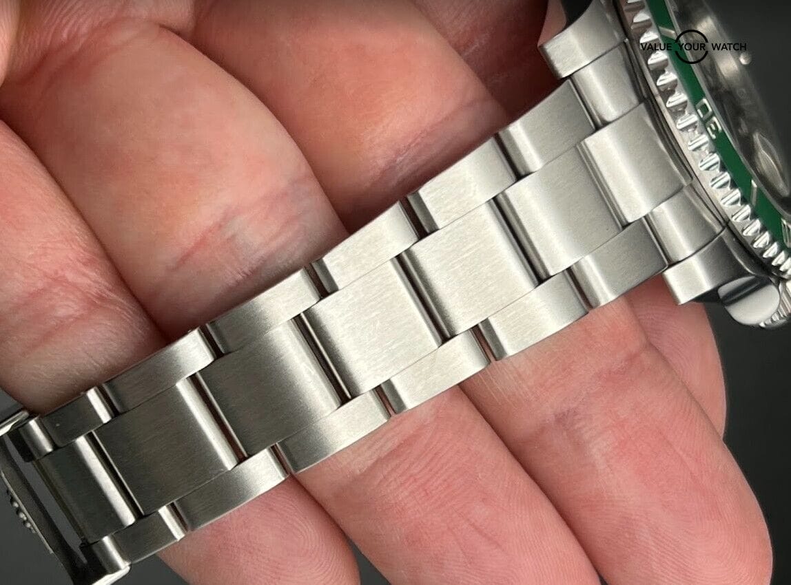 Rolex Hulk Submariner 116610LV 40mm watch 2016 card/papers - Image 8