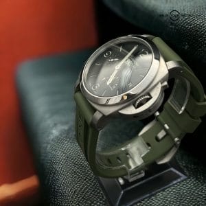 2013 Panerai Luminor GMT 1950 3 Days 44MM Black Dial Rubber Strap (PAM00321)