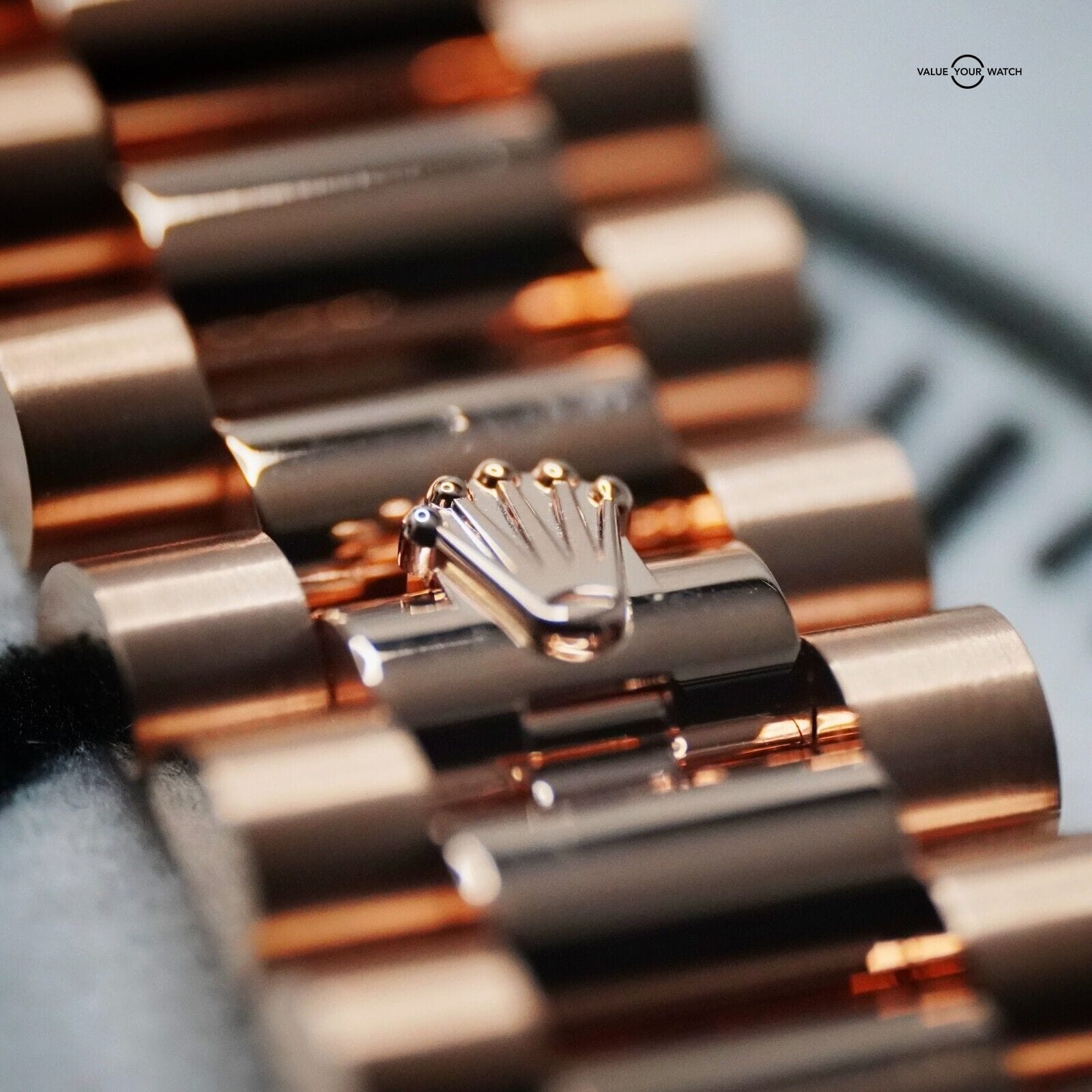 Rolex Day-Date 228235 Olive Dial President Bracelet Unworn BNIN B&P - Image 3