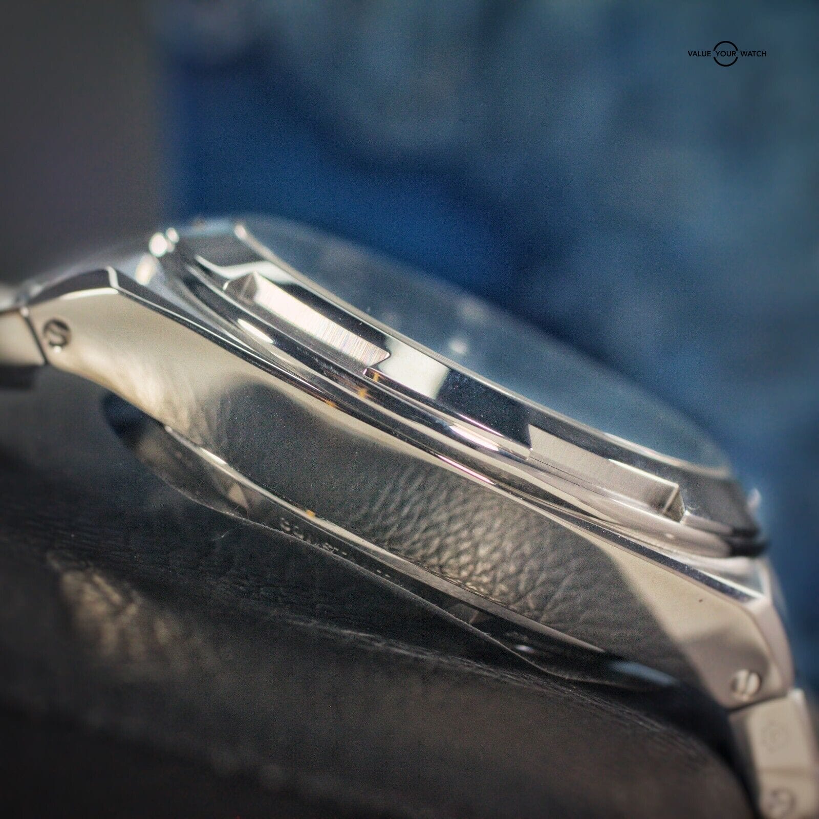 Vacheron Constantin Overseas Blue dial UNWORN complete set - 5500V/110A-B148 - Image 7