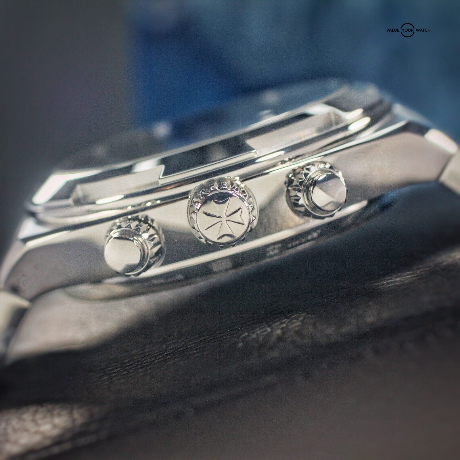 Vacheron Constantin Overseas Blue dial UNWORN complete set - 5500V/110A-B148 - Image 8