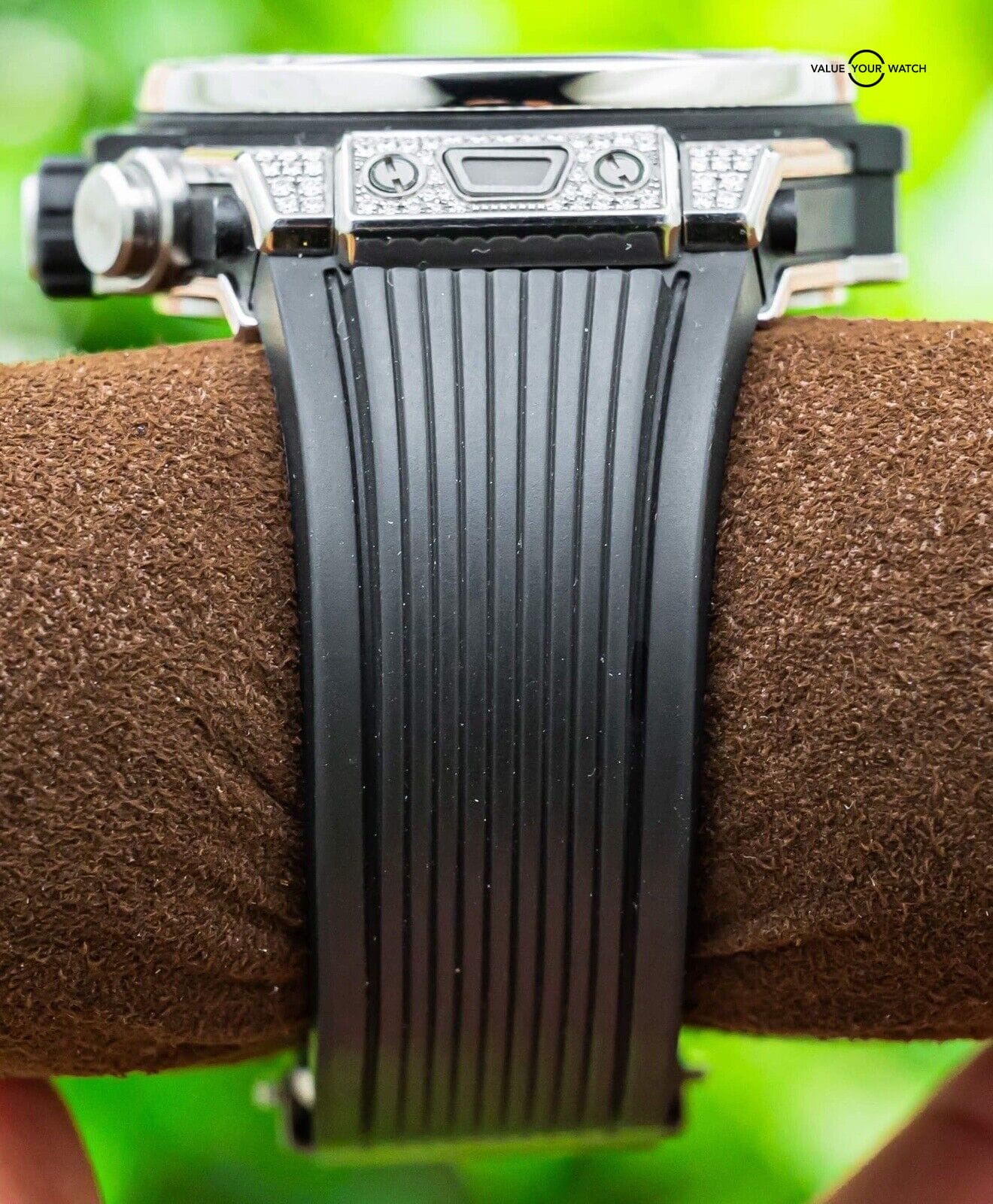 Hublot Big Bang Unico Titanium Pave Diamonds 42 mm $35K MSRP 441.NX.1170.RX.1704 - Image 4