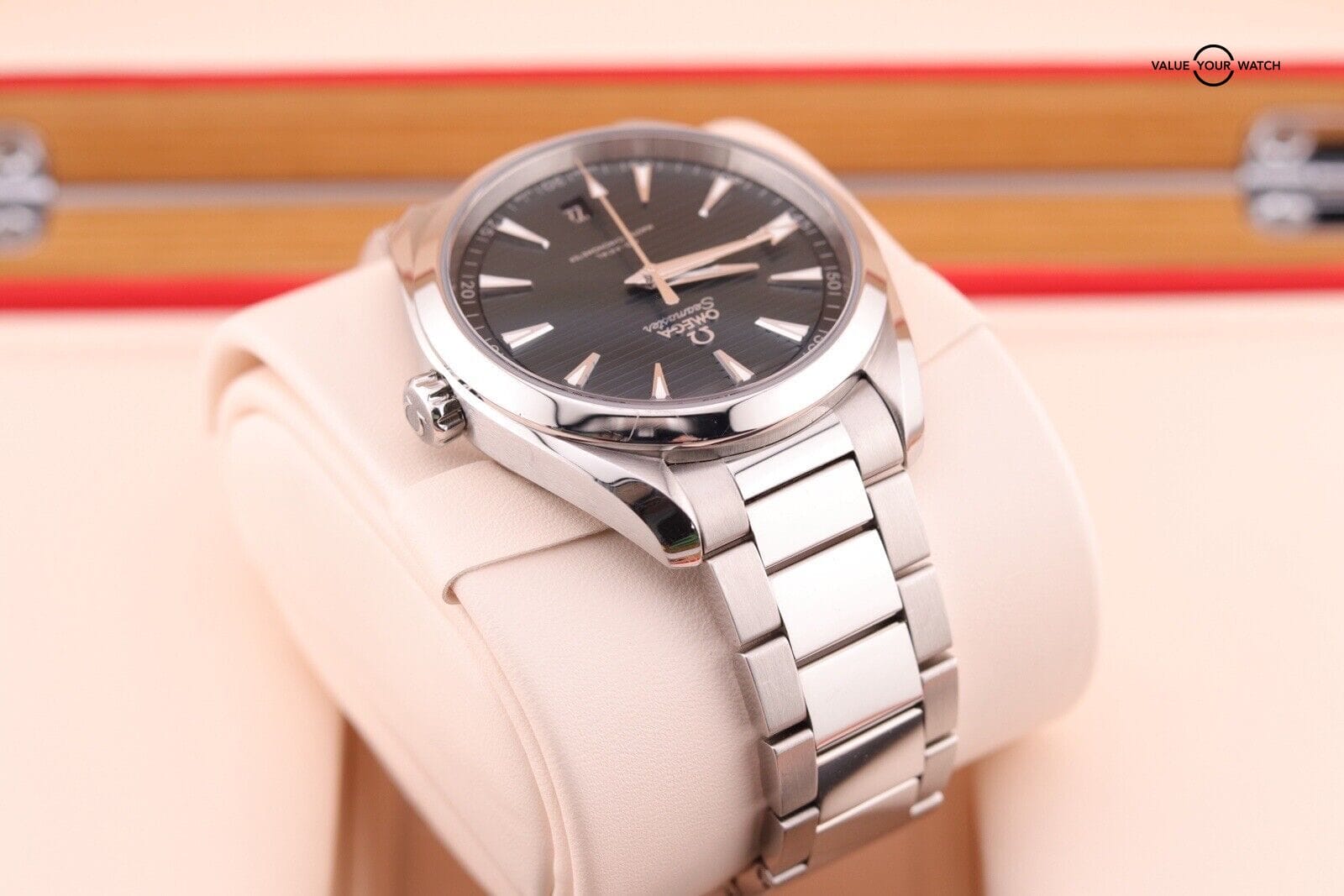 Omega Seamaster Aqua Terra 220.10.41.21.10.001 Olive Green Dial 41MM Automatic - Image 5