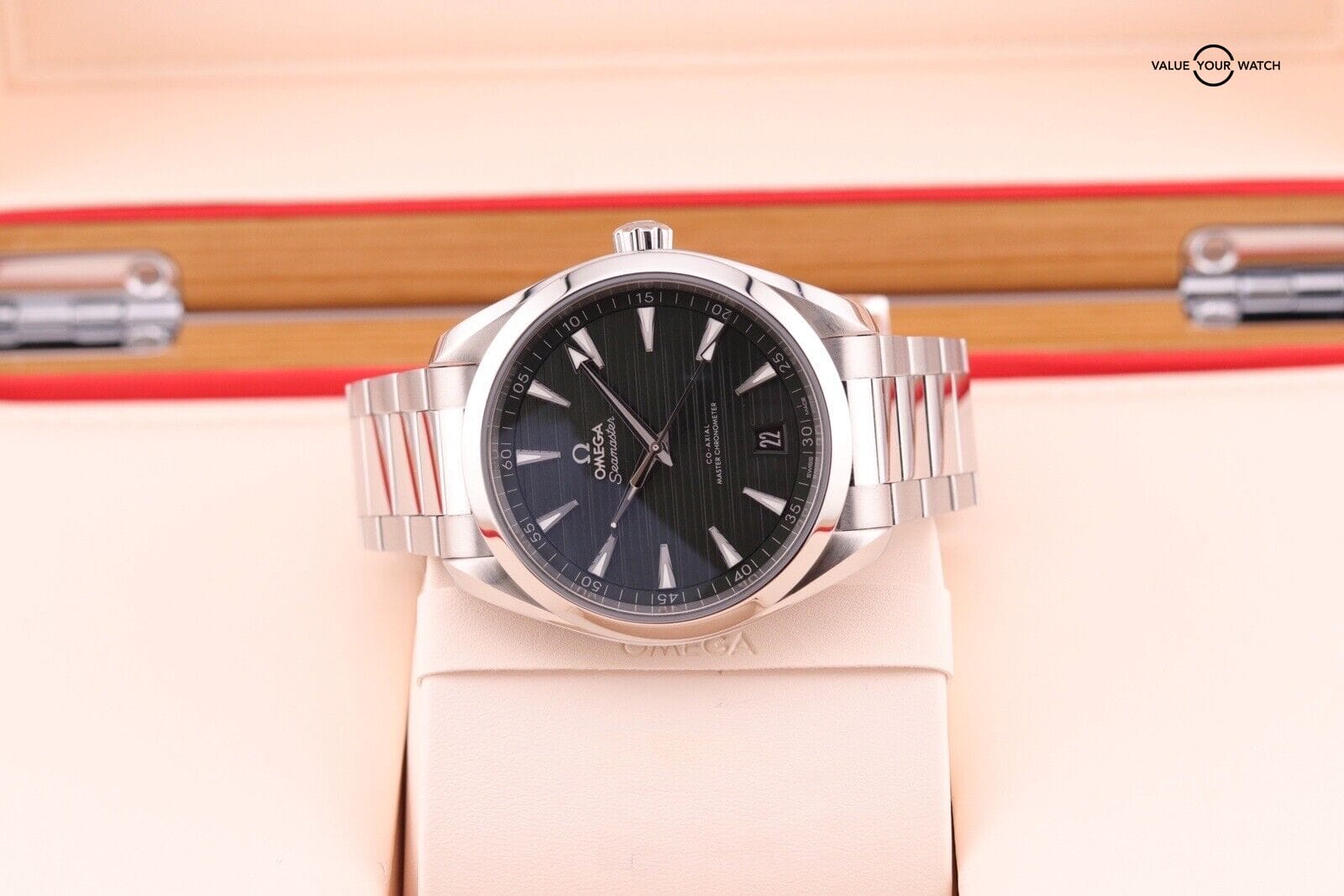 Omega Seamaster Aqua Terra 220.10.41.21.10.001 Olive Green Dial 41MM Automatic - Image 12