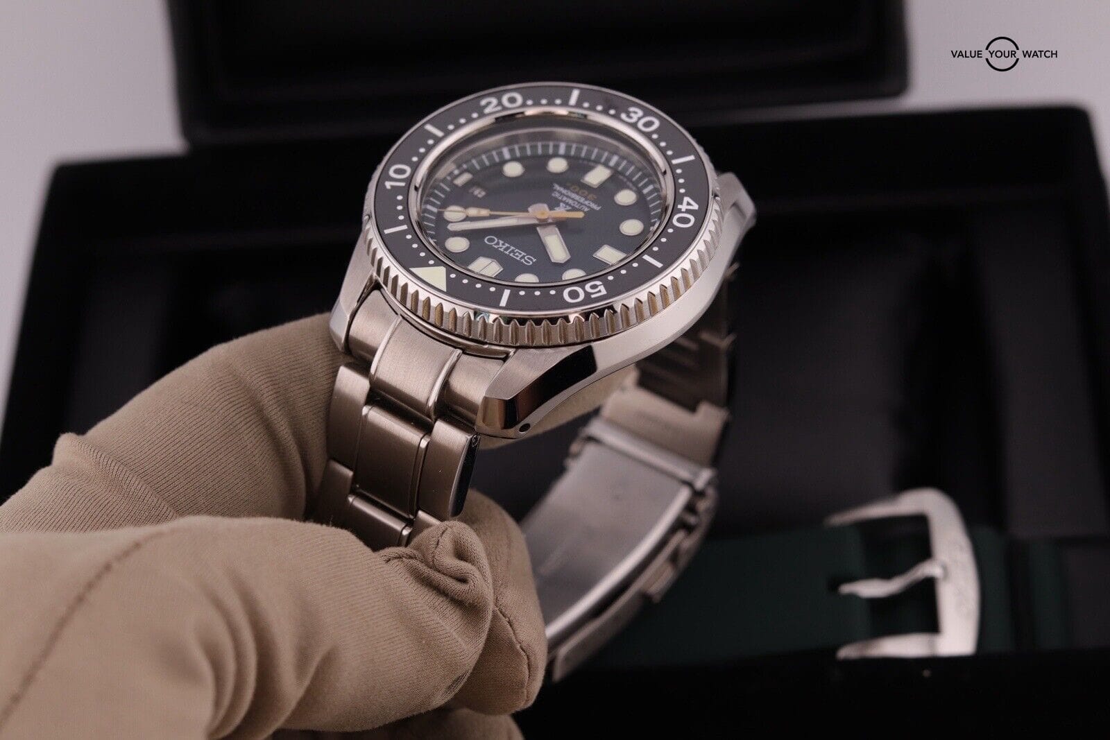 Seiko Prospex Marinemaster Green | SLA047 | Japanese Limited Edition - Image 4