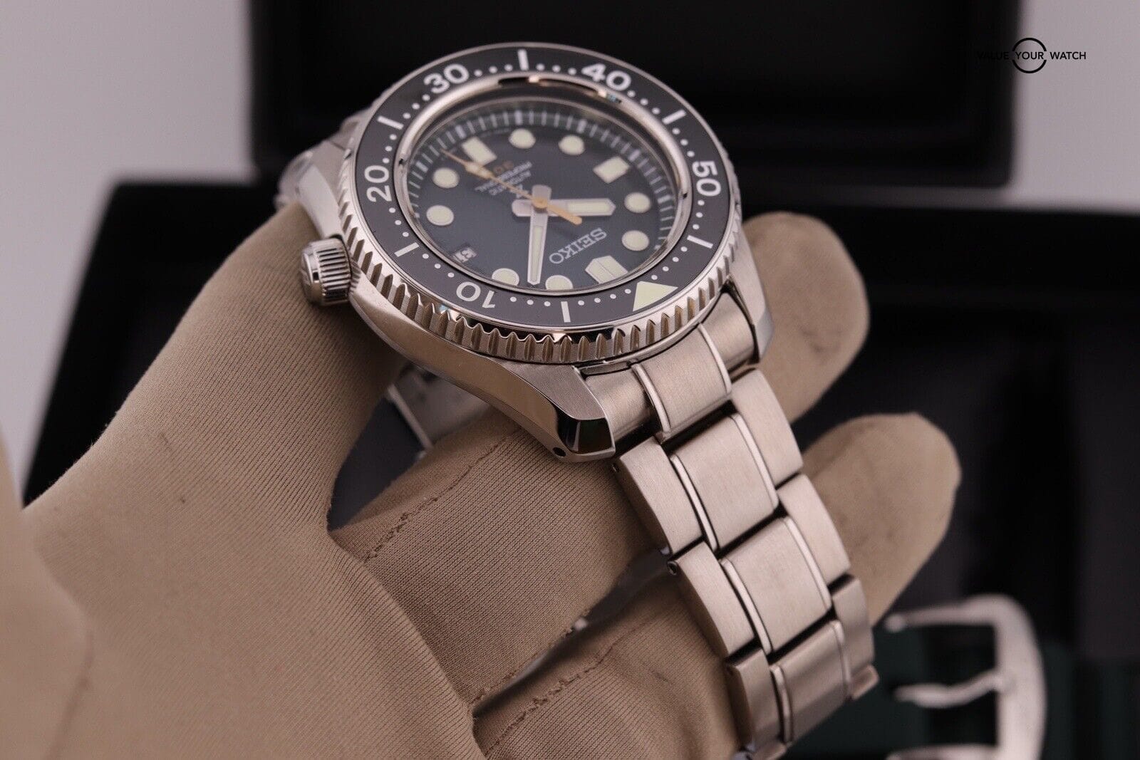 Seiko Prospex Marinemaster Green | SLA047 | Japanese Limited Edition - Image 8