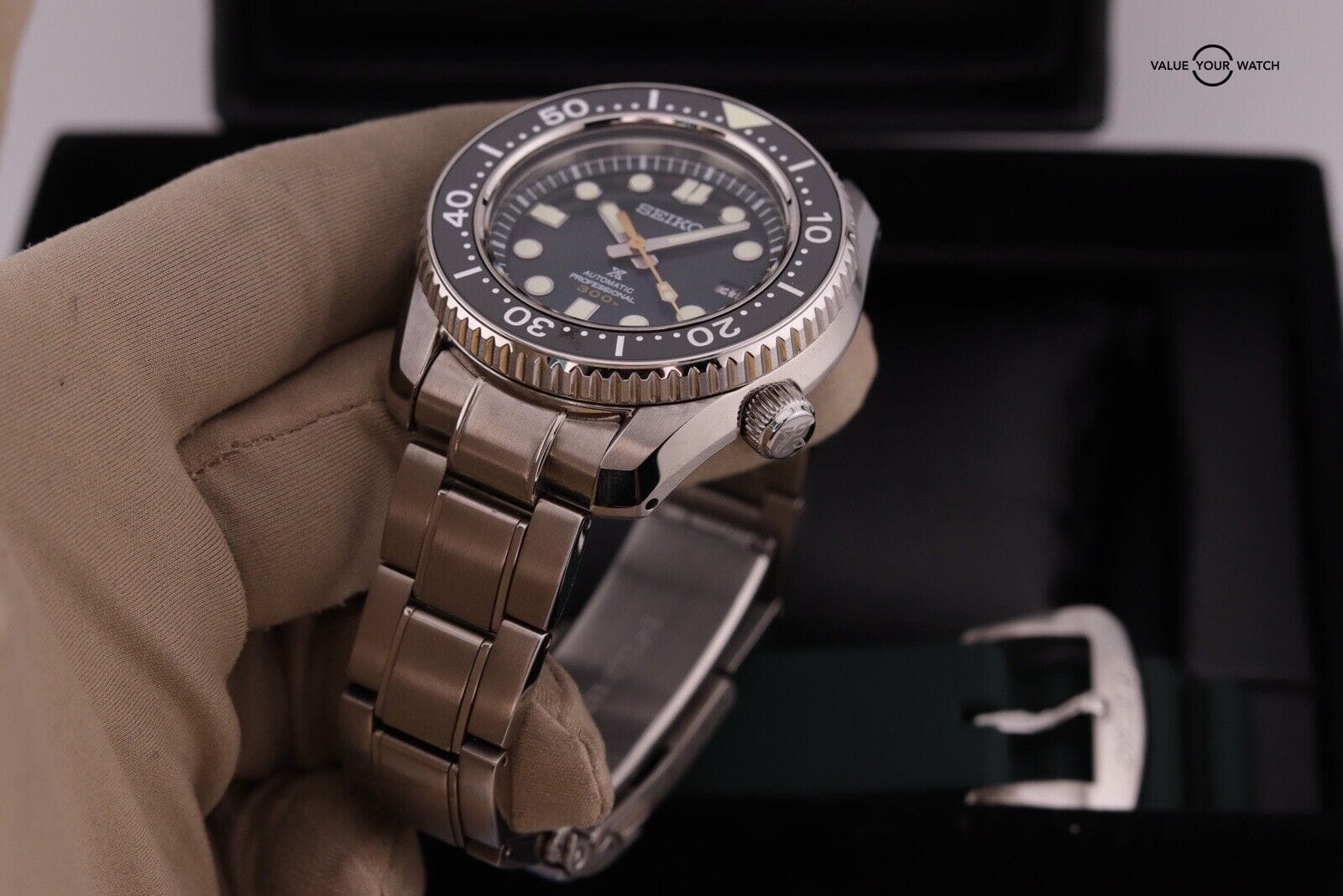 Seiko Prospex Marinemaster Green | SLA047 | Japanese Limited Edition - Image 9