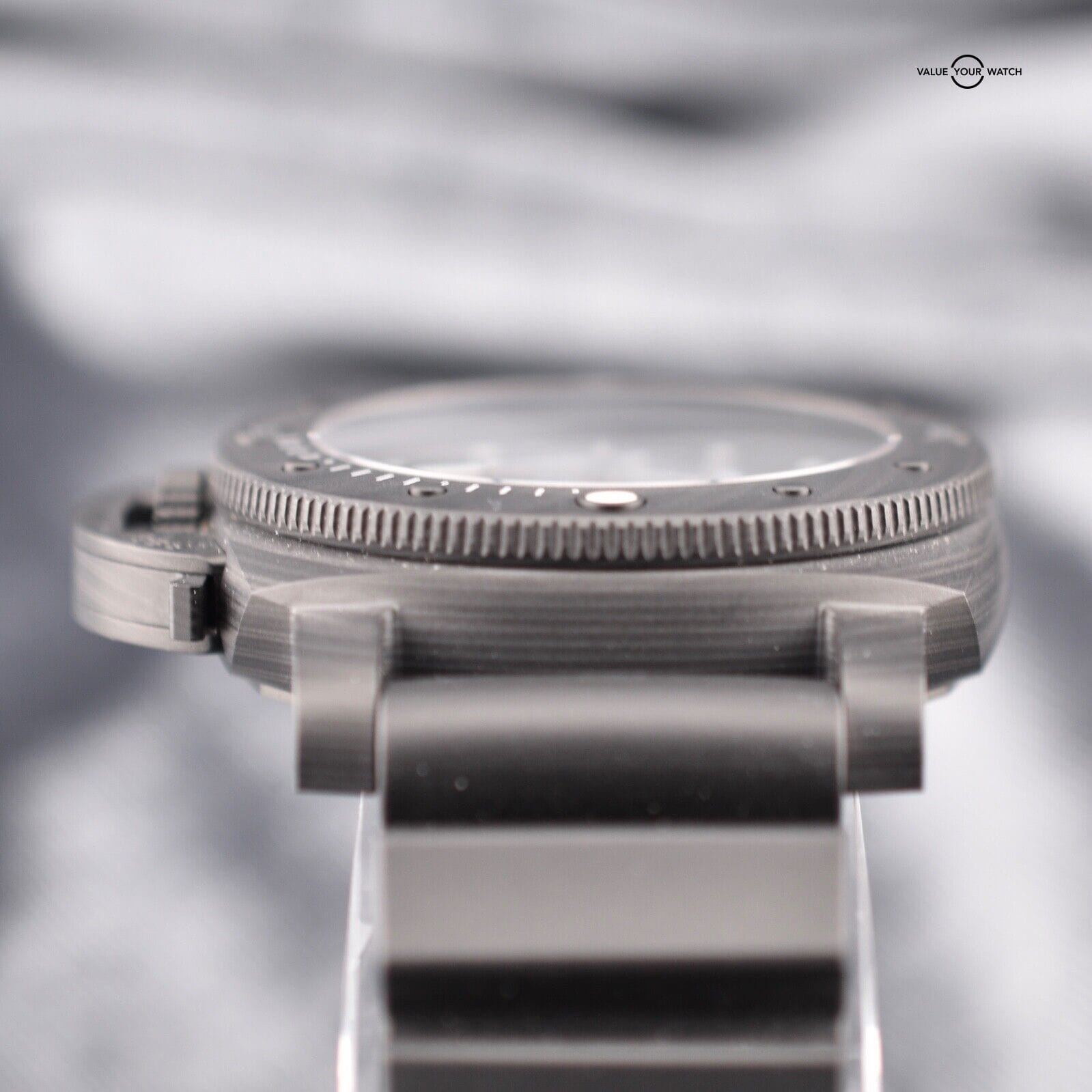 Panerai 1231 Submersible Carbotech 42mm Men's Watch, Ref. PAM01231 w/ B&P (PAM02231) - Image 16