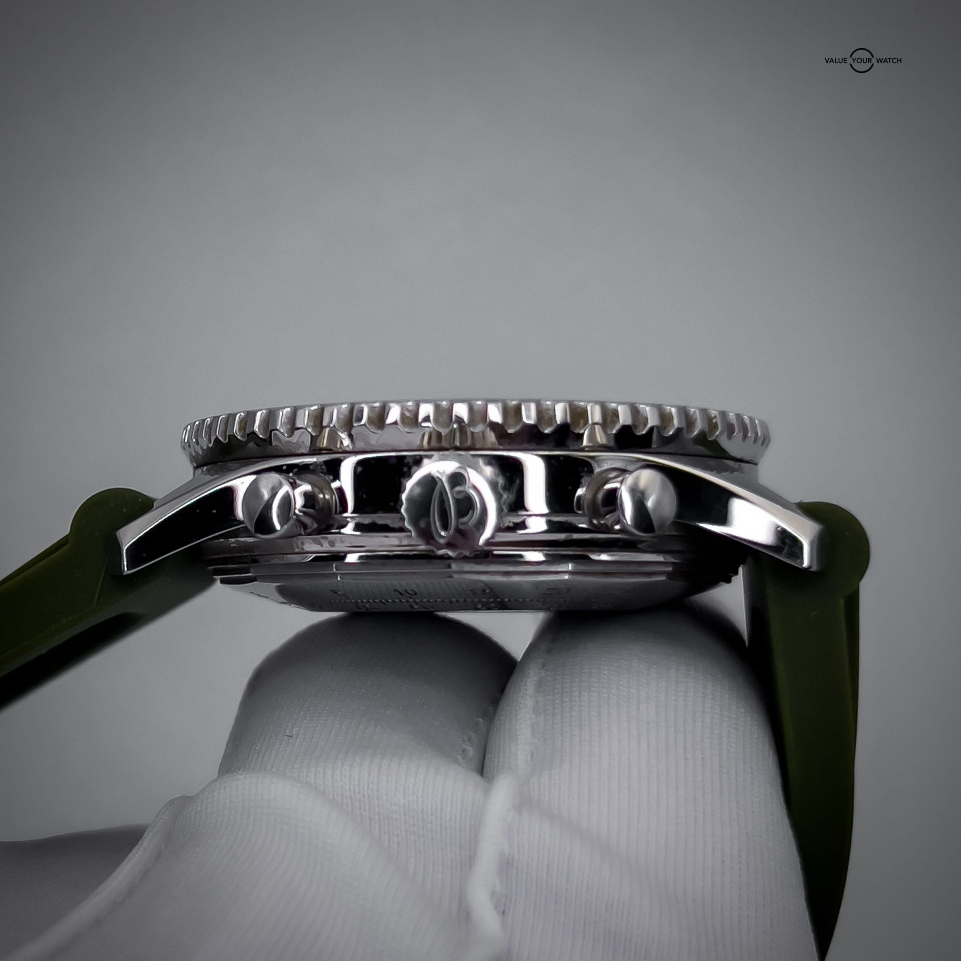 Breitling Navitimer A23322 Complete Box and Papers - Image 4