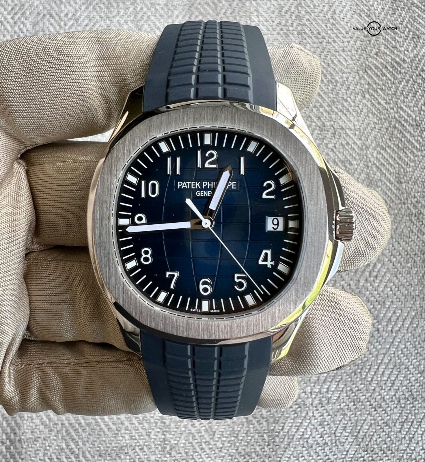 Patek Philippe Aquanaut White Gold Blue Dial 42mm Men's Watch - 5168G Complete