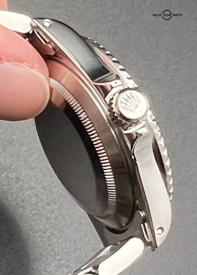 1998 Rolex Submariner Date 16610 40mm watch with Original Papers FRESH SERVICE - Image 7