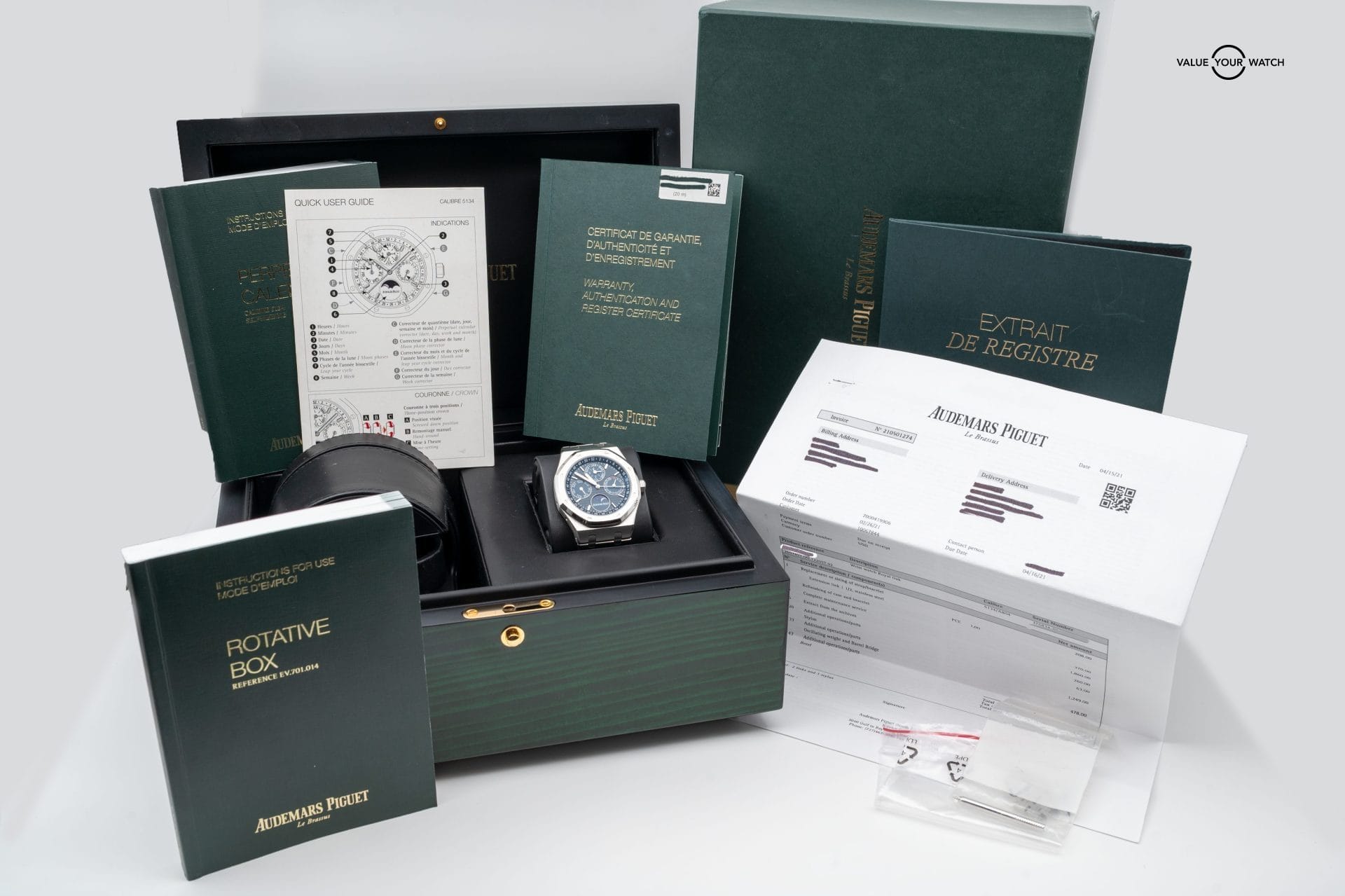 2017 Audemars Piguet Royal Oak Perpetual Calendar 26574ST.OO.1220ST.02 Blue Dial (41mm) FULL SET, SERVICE - Image 3