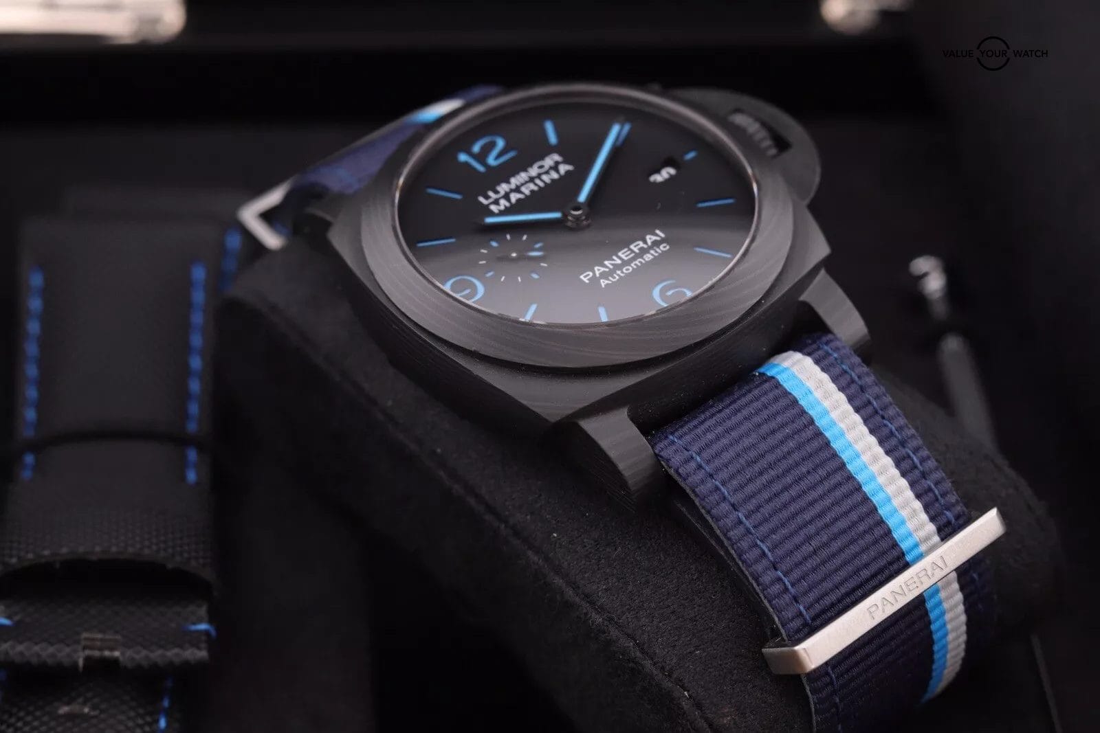2020 Panerai Luminor Marina Carbotech 44 PAM1661 | 2 OEM Straps | Limited 2000 - Image 5