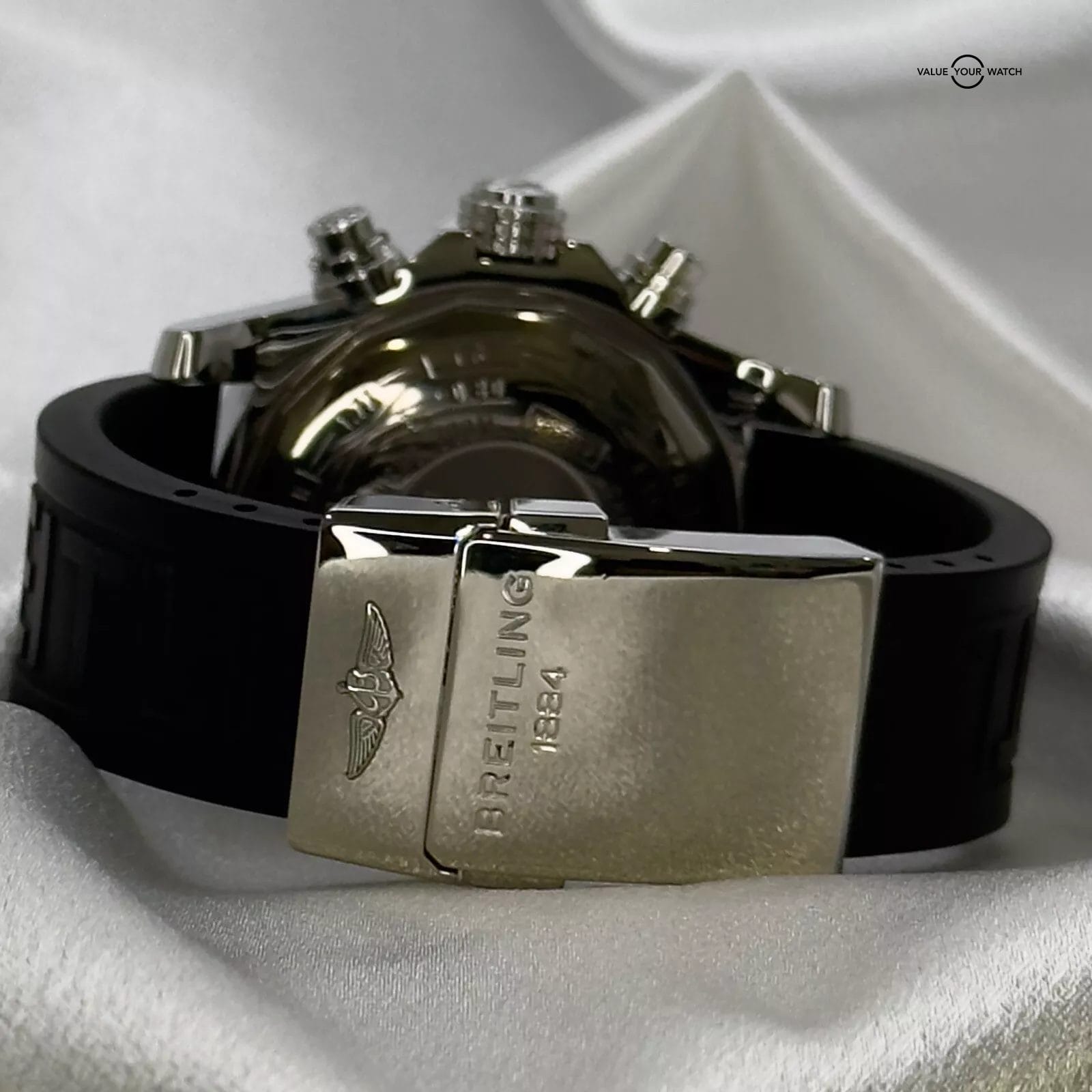 Breitling Avenger II 43MM Tungsten Gray Dial Rubber Strap (A1338111/F564) - Image 7