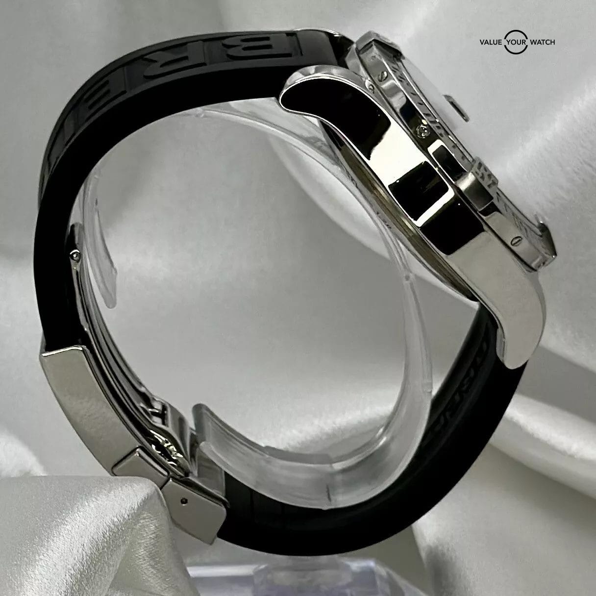 Breitling Avenger II 43MM Tungsten Gray Dial Rubber Strap (A1338111/F564) - Image 12