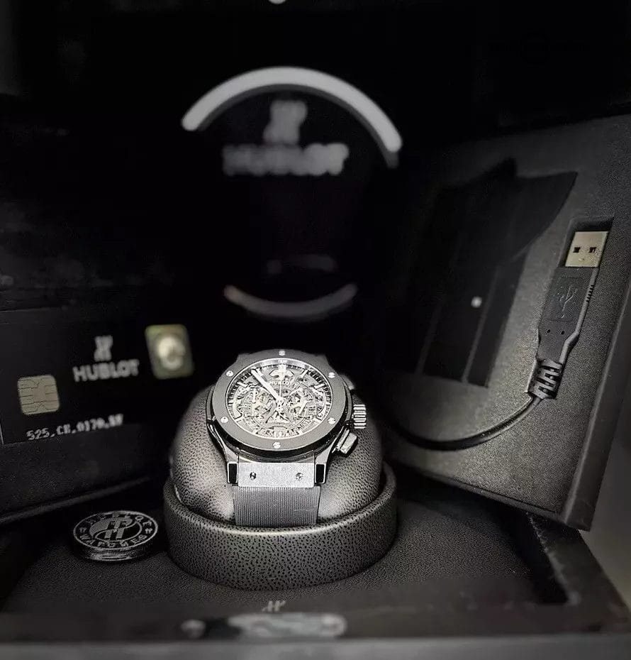 HUBLOT Classic Fusion Aero Chronograph Black Magic Ref.525.CM.0170.RX - Image 5
