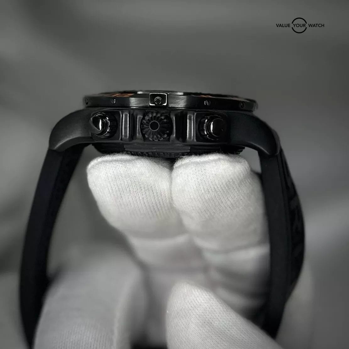 Breitling Chronomat 44 Raven 44mm Auto Blacksteel MB0111C2/BD07 - Image 6