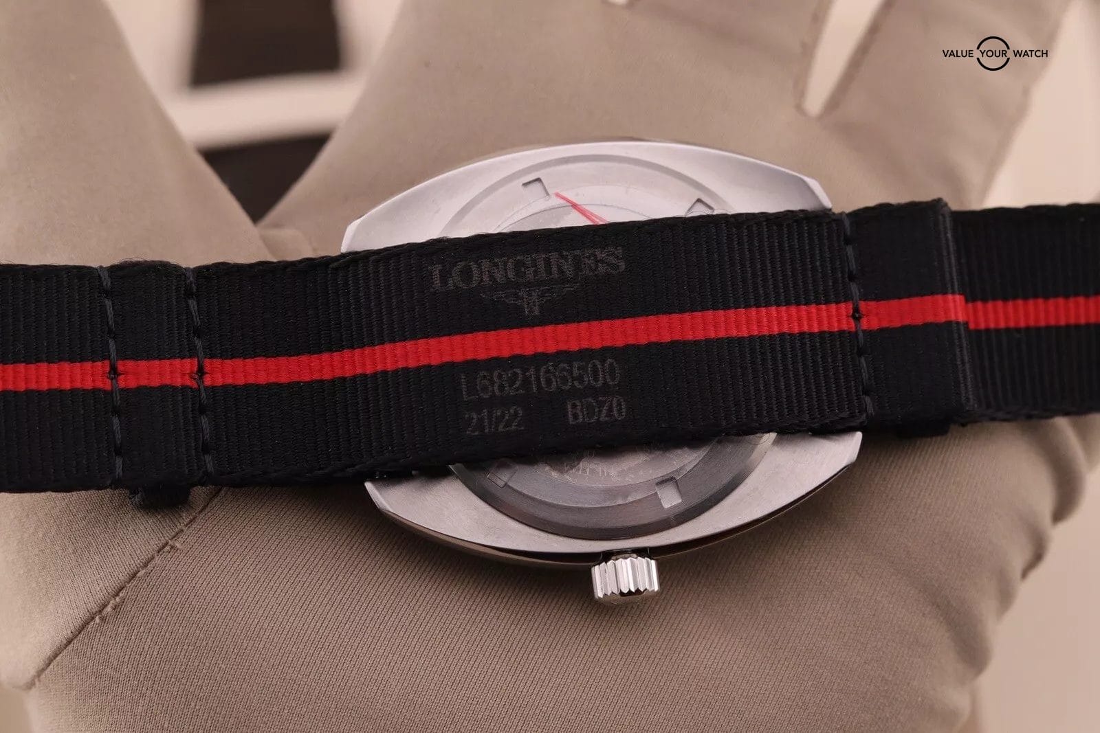 Longines Heritage Men's Black Watch - L2.836.452.8 - Image 12