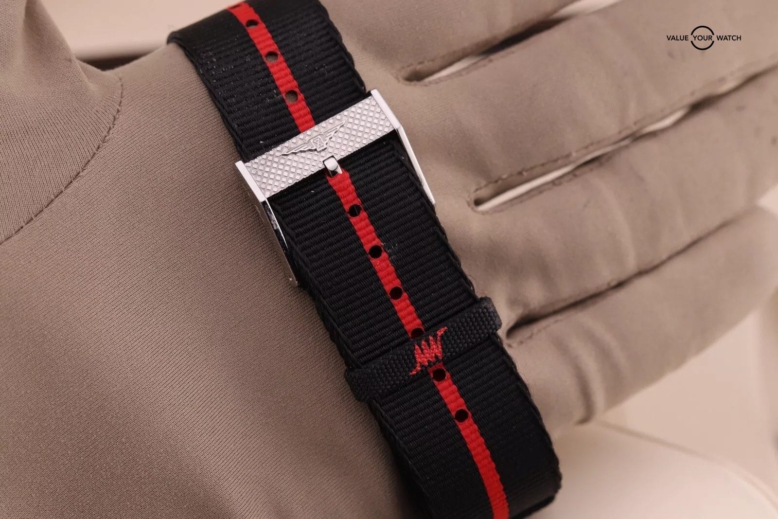 Longines Heritage Men's Black Watch - L2.836.452.8 - Image 17