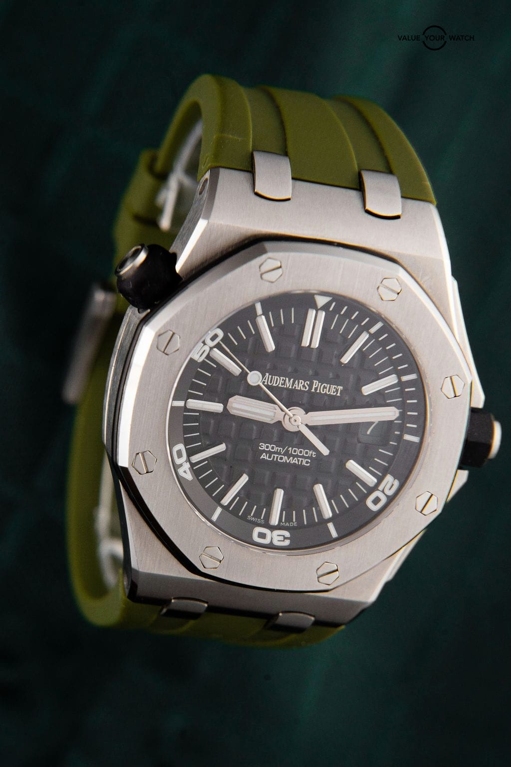 Audemars Piguet Royal Oak Offshore Diver 15703ST Black 42mm Horus Strap Bundle Reference Number – 15703ST.OO.A002CA.01 - Image 3