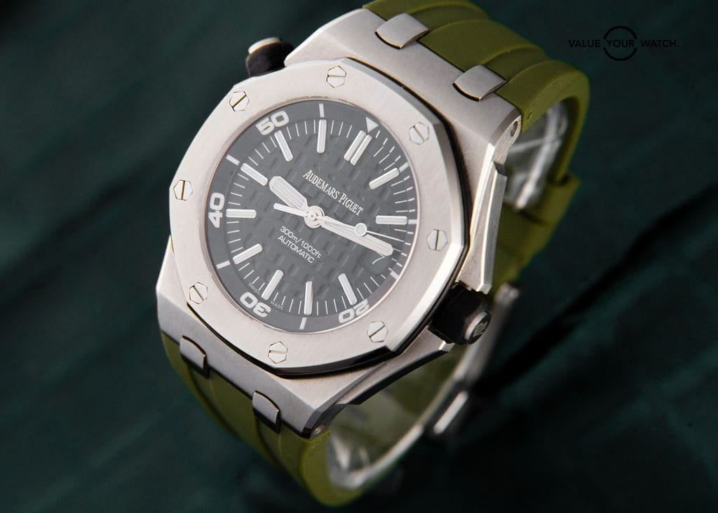 Audemars Piguet Royal Oak Offshore Diver 15703ST Black 42mm Horus